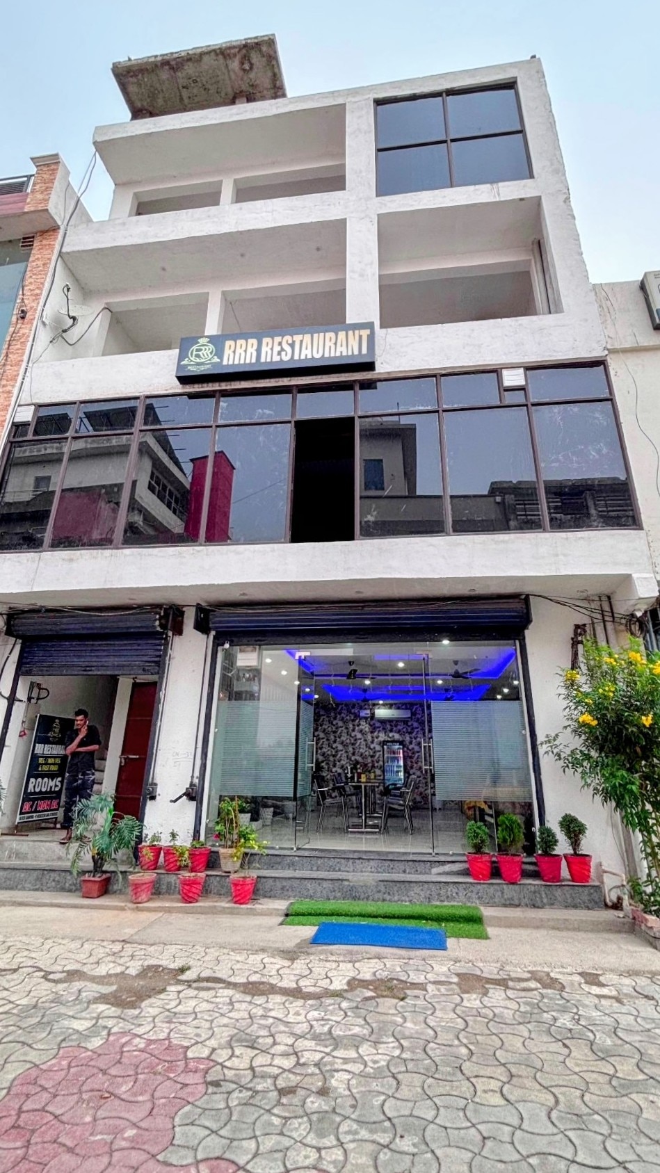 RRR RESTAURANT