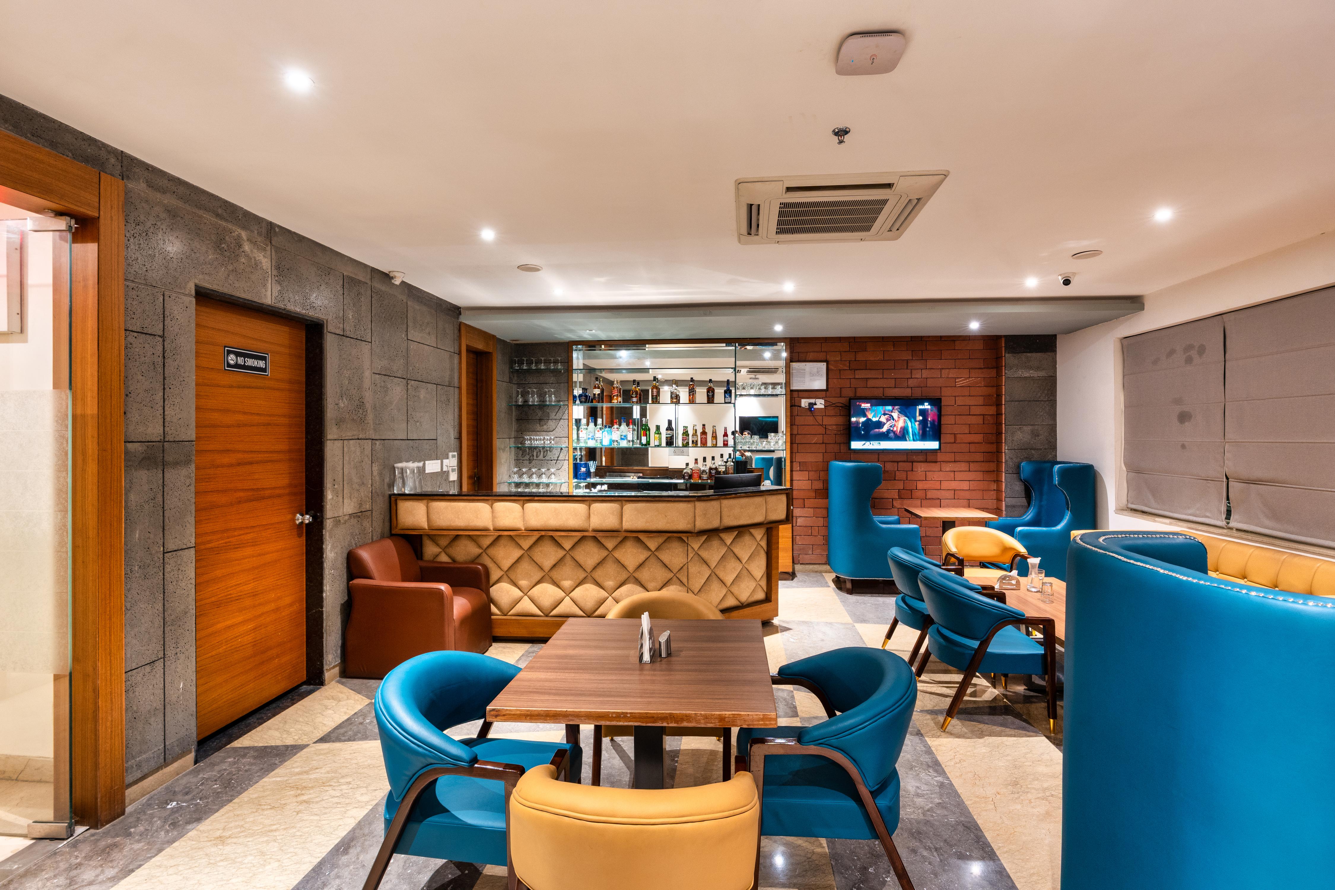 Distil - The Lounge Bar