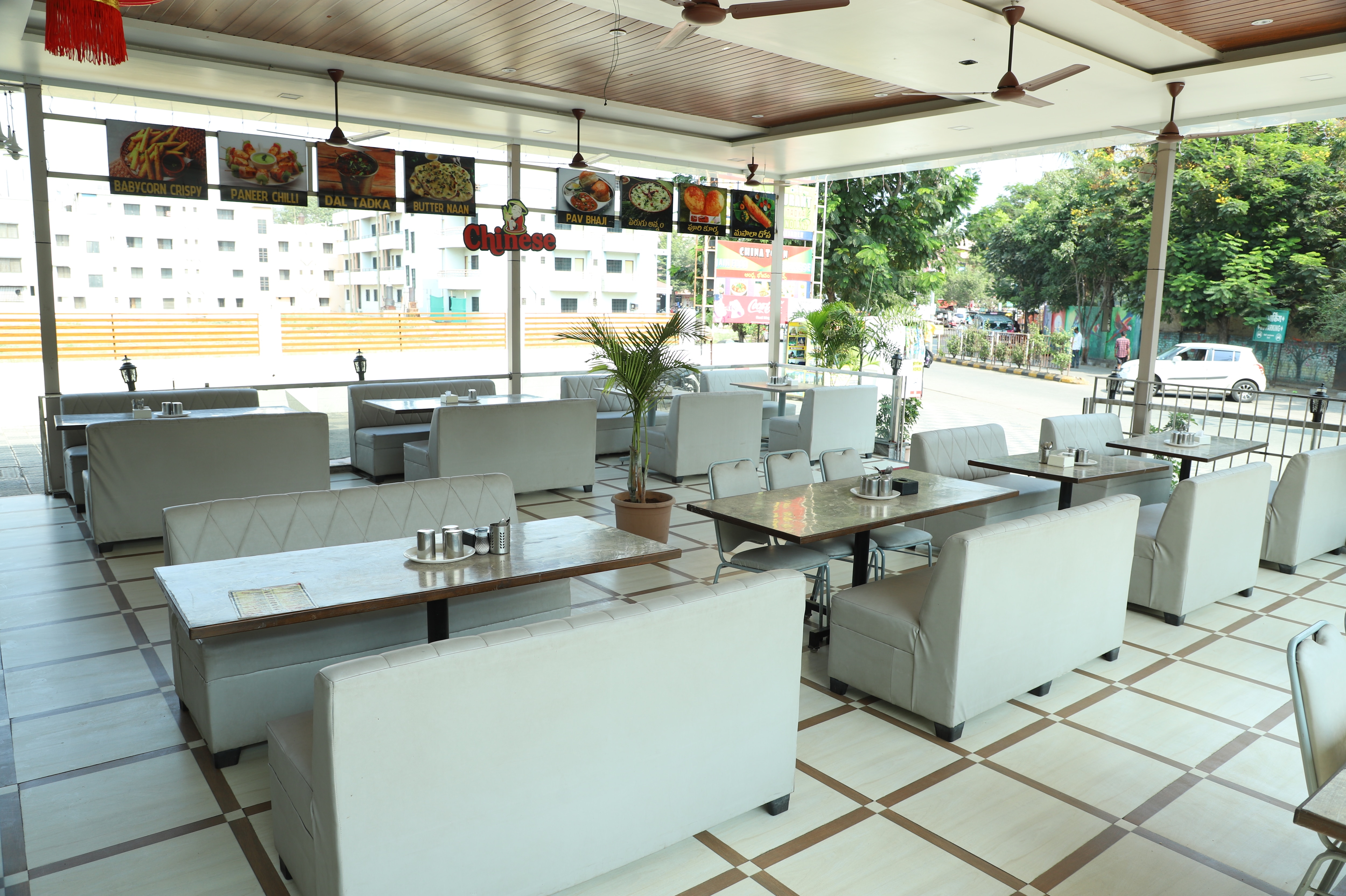 Bansi Restaurant