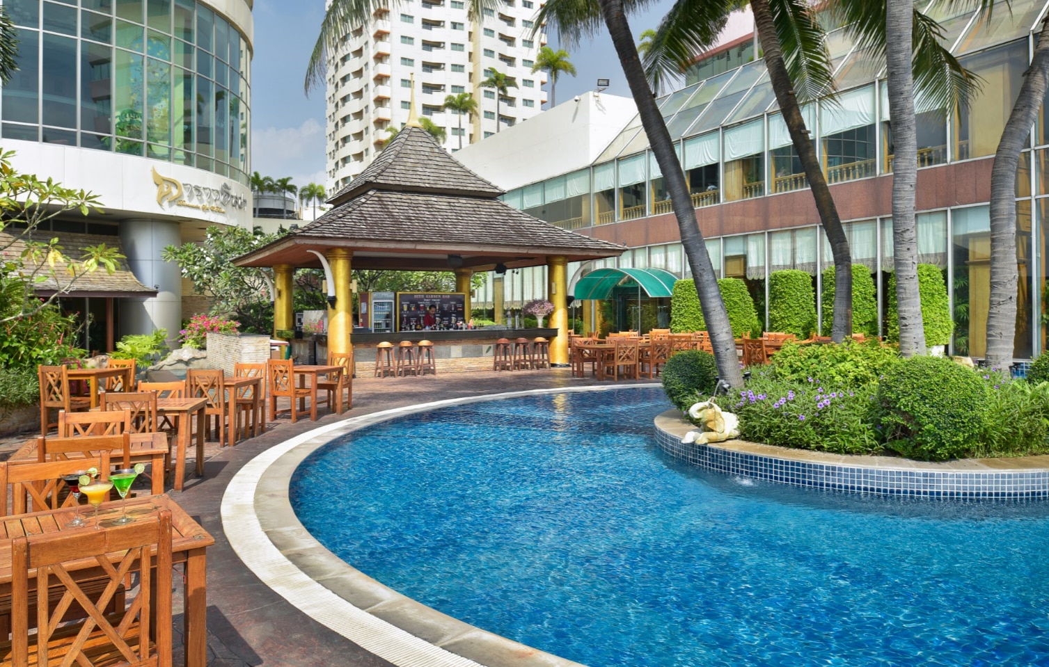 Coconut Pool Bar