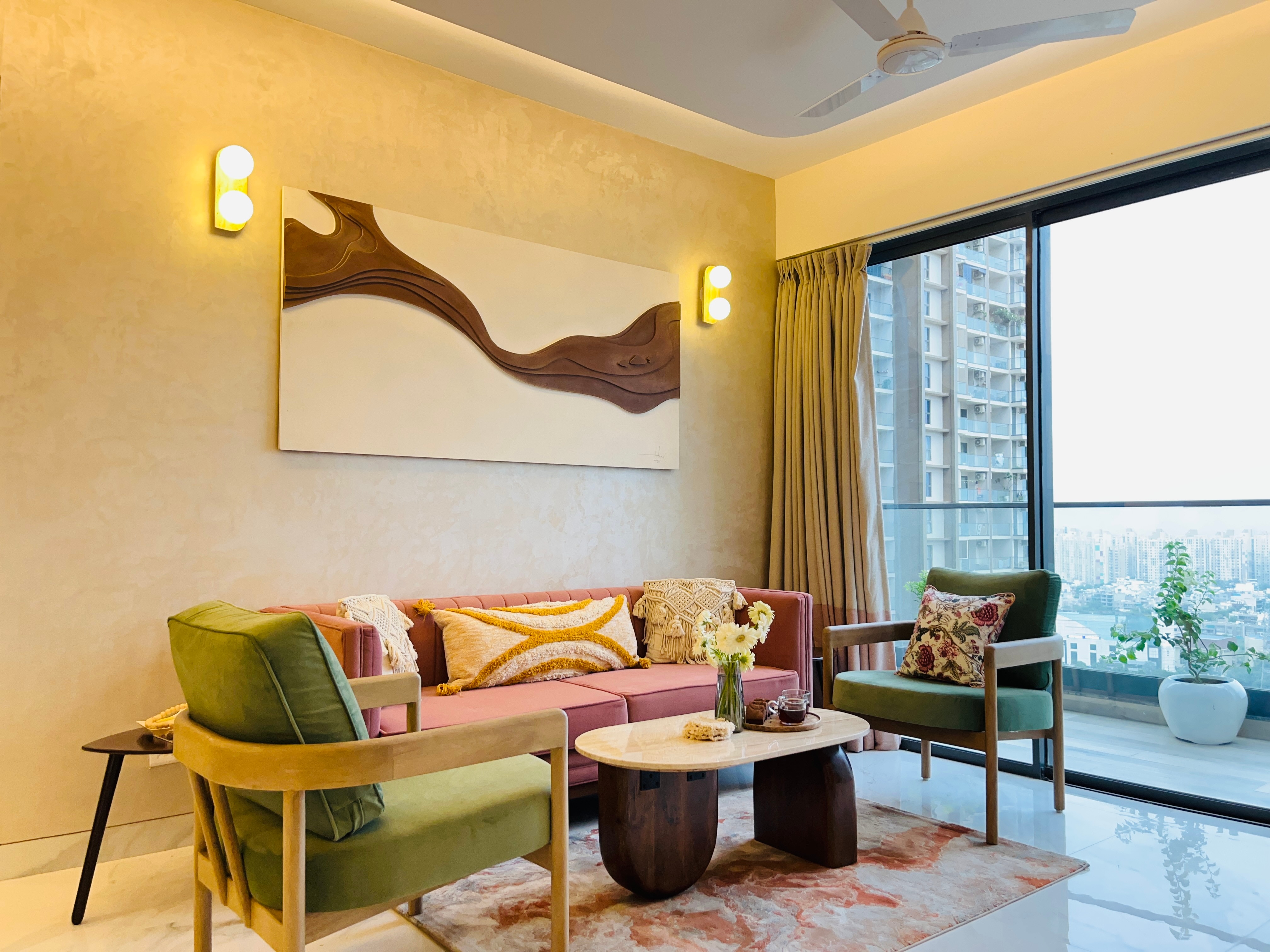 A closer look at Luxury Apartments With Work-From-Home Views To Industrial Sites