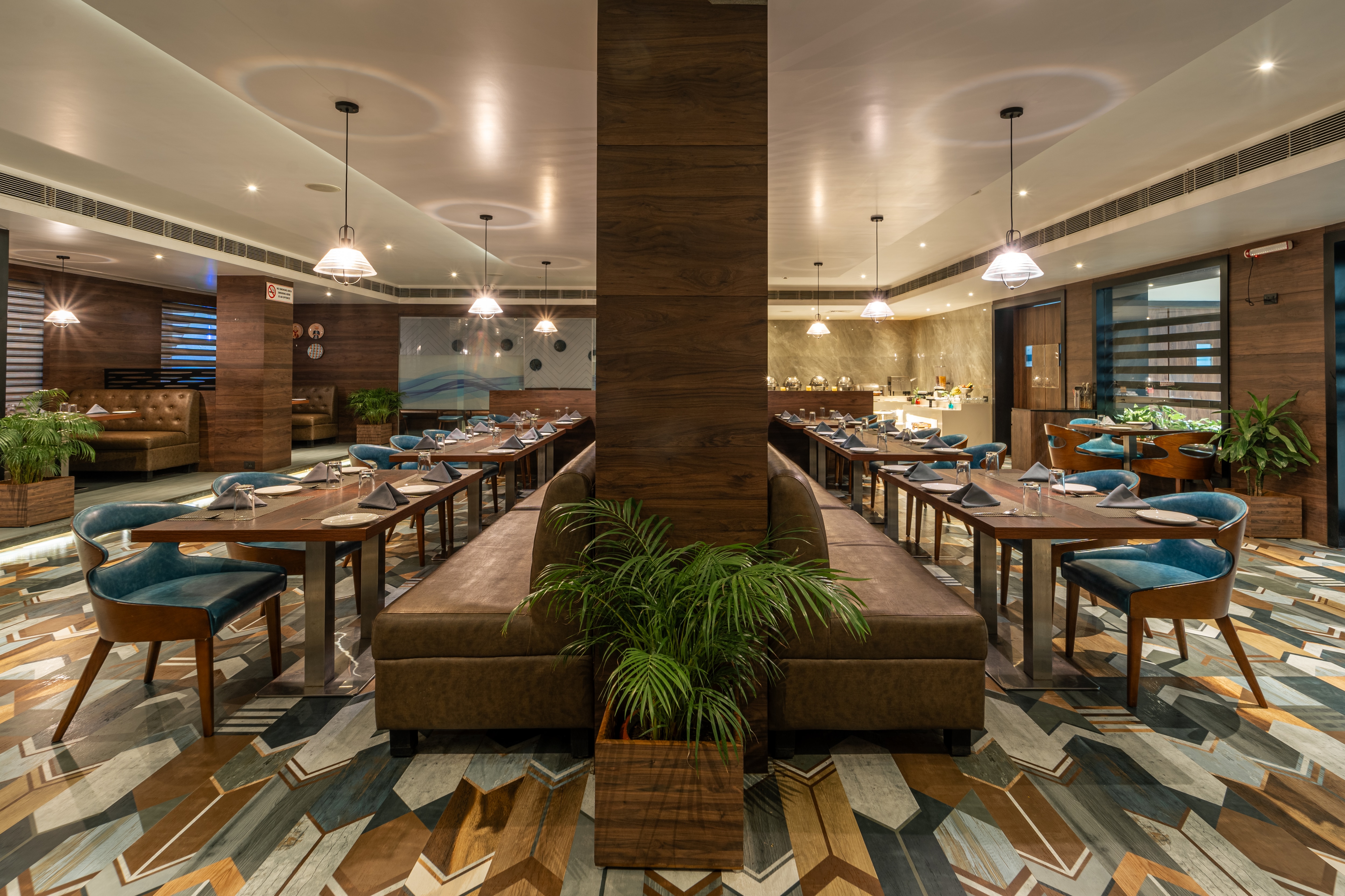 The Curry Lounge