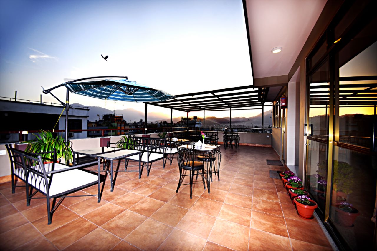 Himalayan rooftop Restro and Bar