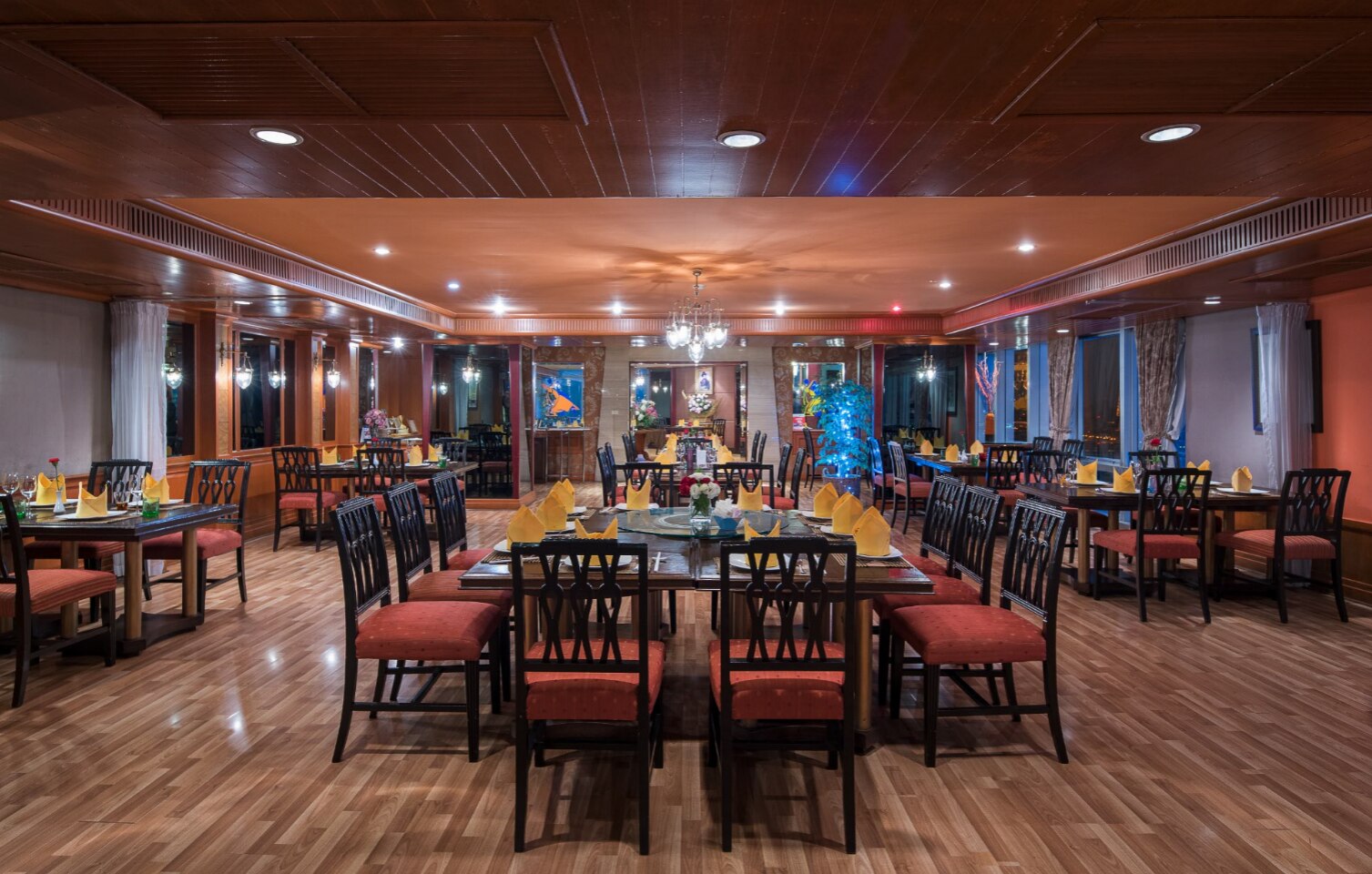 China Palace, Chinese Cuisine