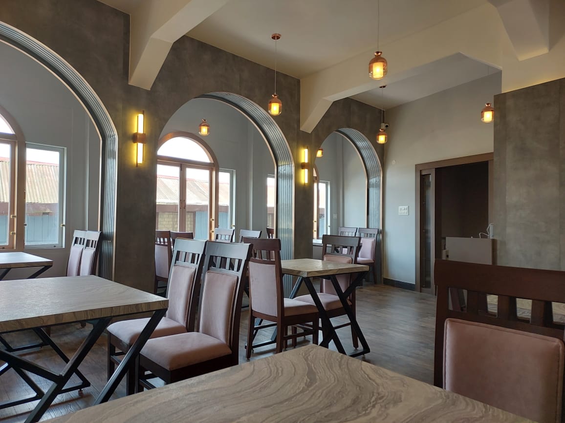 Mount Villa A Boutique Hotel & Restaurant