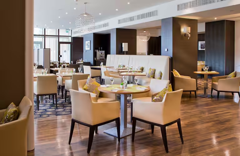 The Green Restaurant and Bar