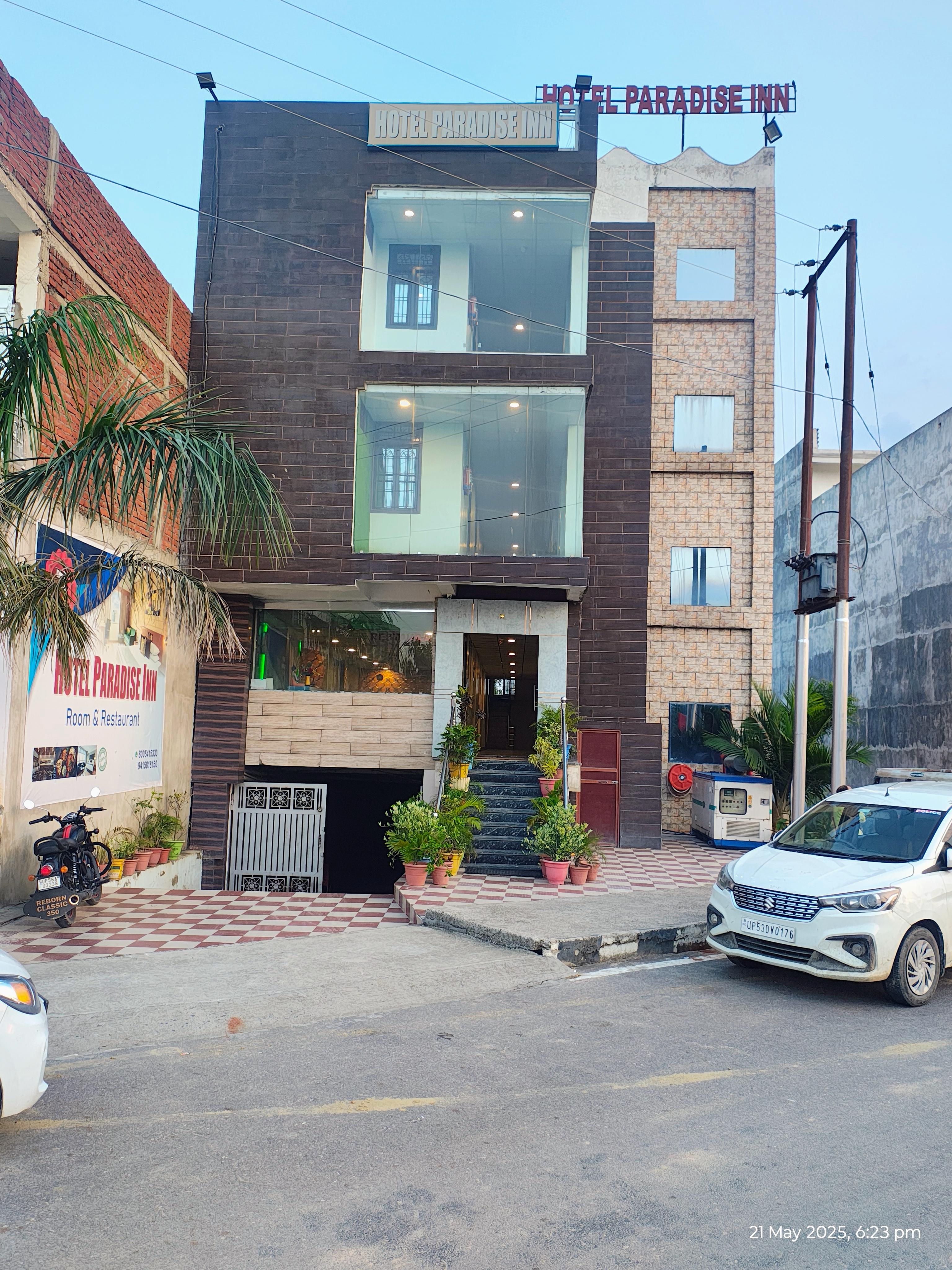 hotel paradise inn