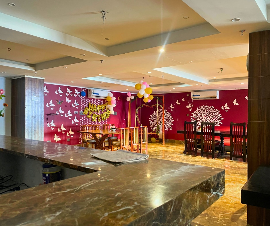 Living Hub Restaurant