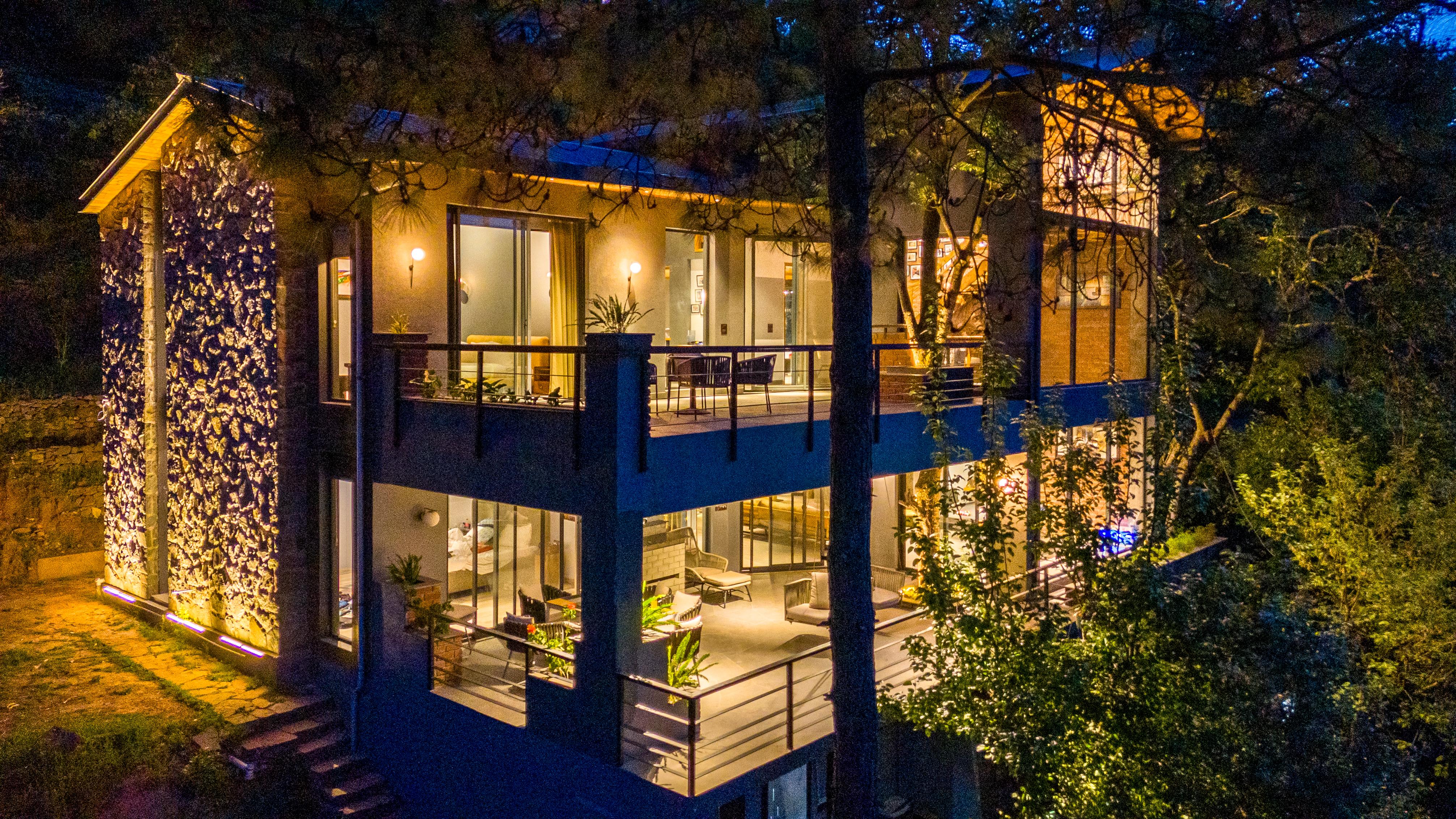 SaffronStays The Hill Abode 𝗕𝗢𝗢𝗞 Solan Villa