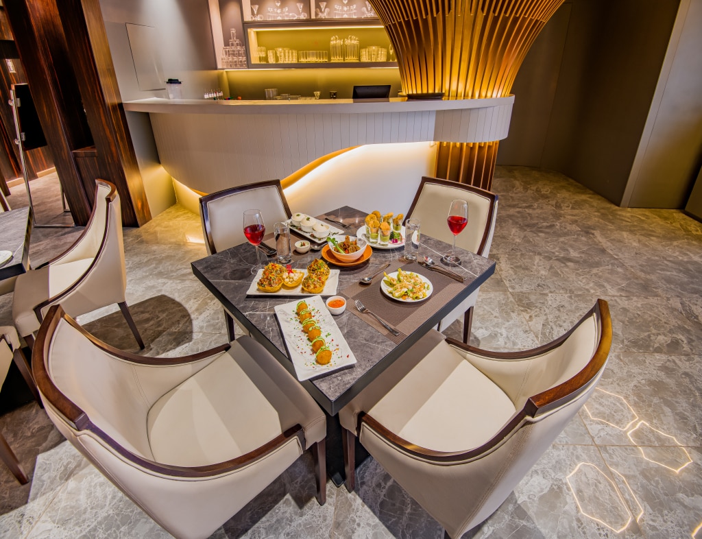 Yashshree Restaurant