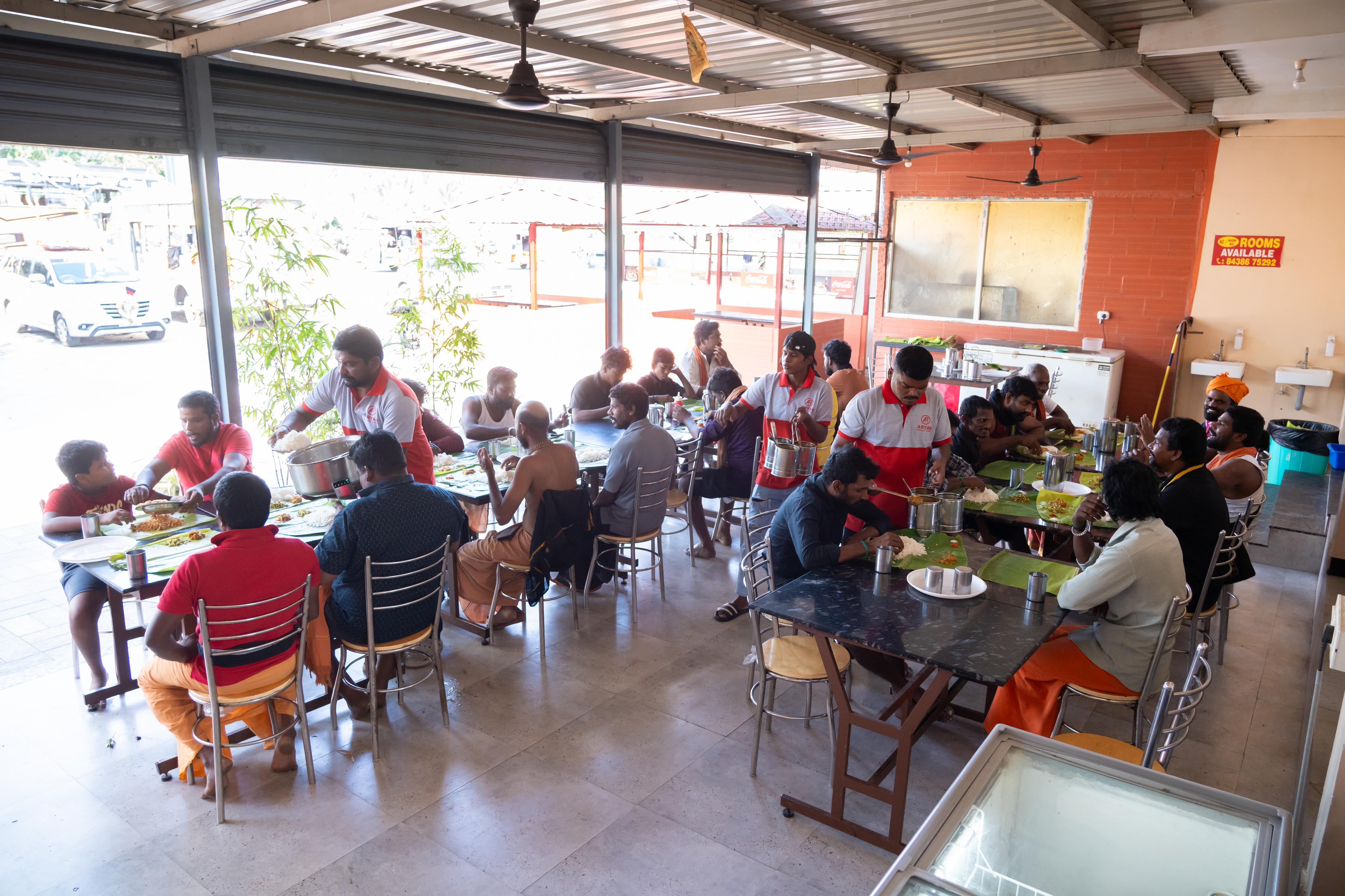 ARYAS PURE VEG RESTAURANT