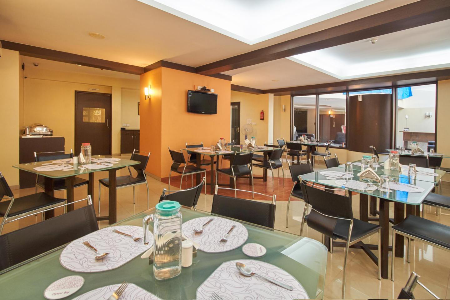 Dine at Pearl Suites