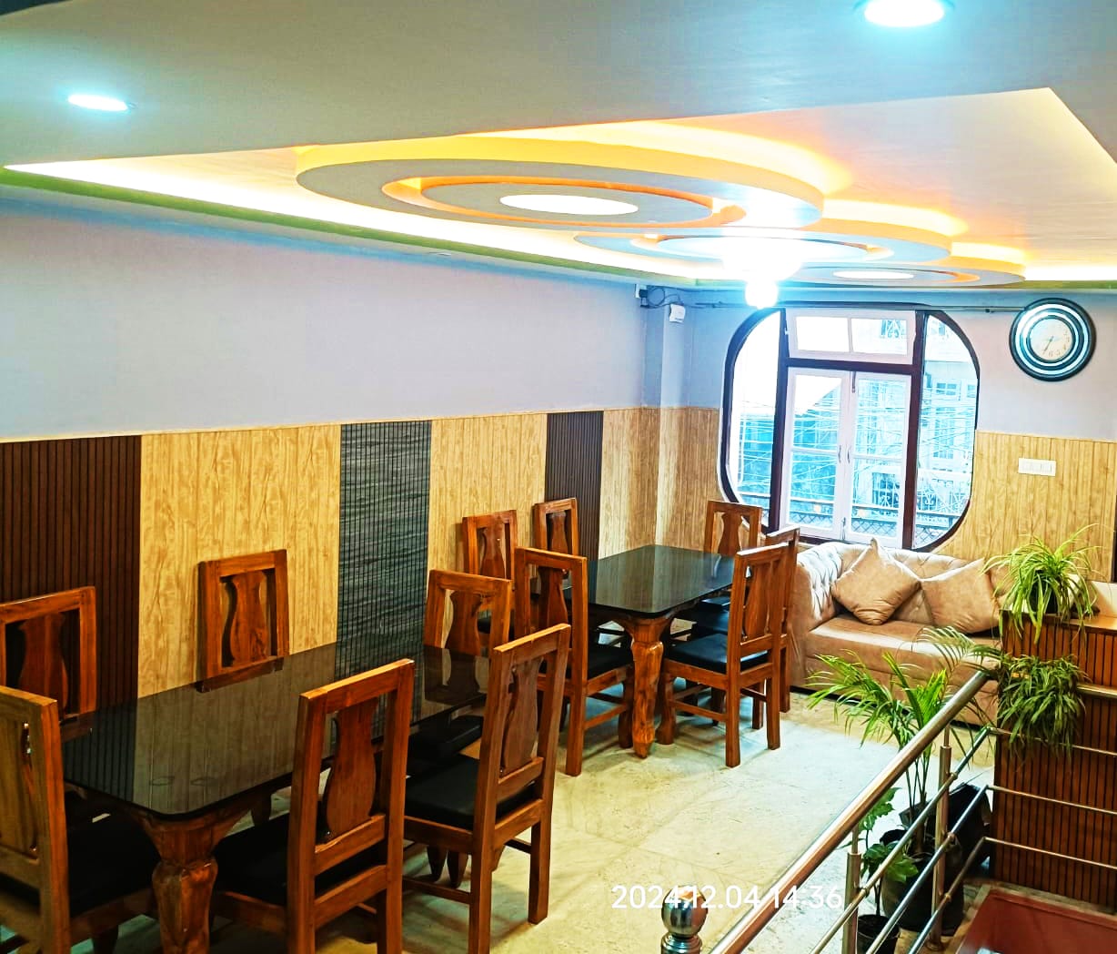 Himalayan Paradise hotel & Restaurant