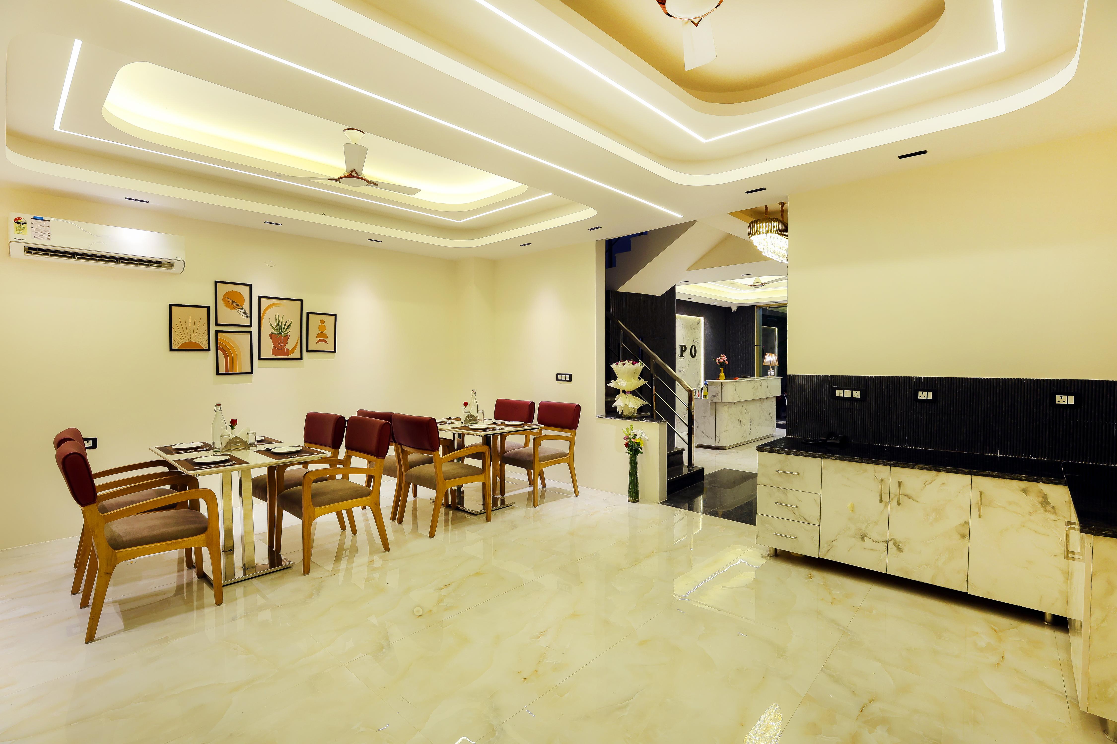 hotel signature suites