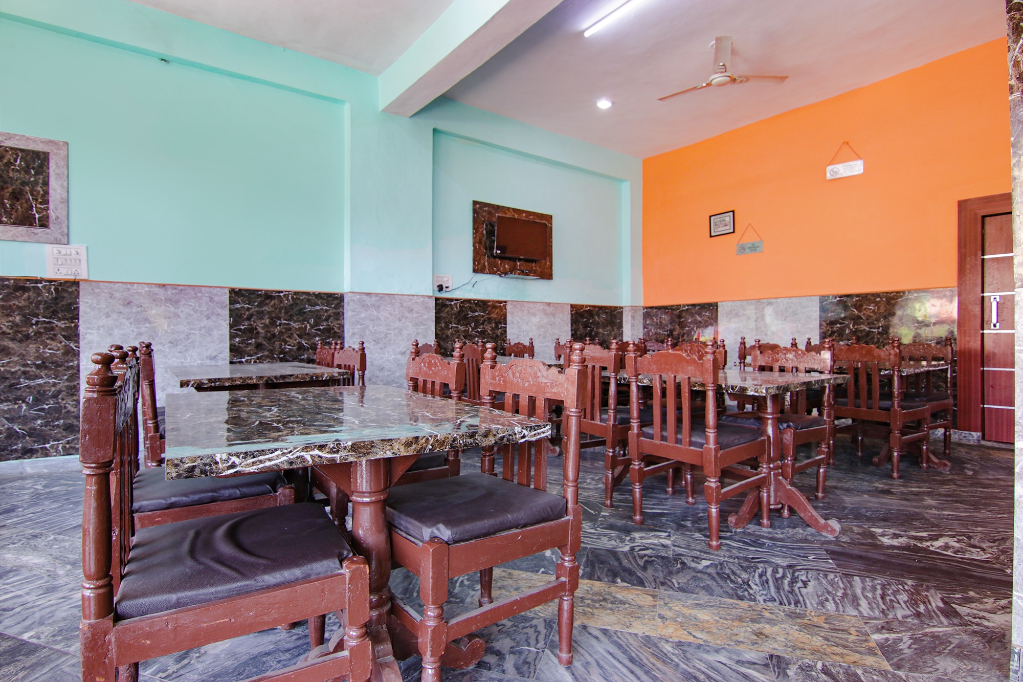 Sunitas Restaurant