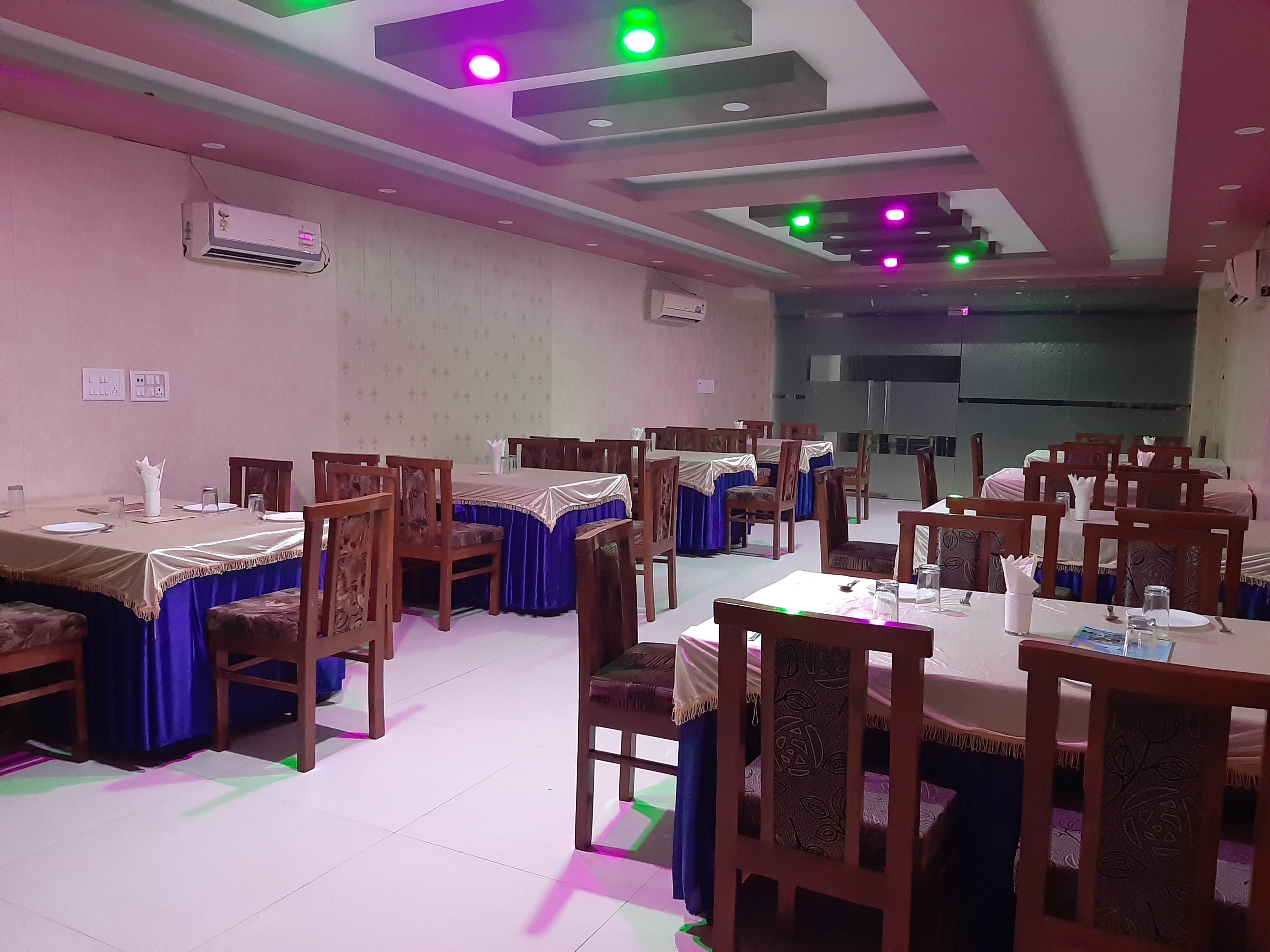 platinum plaza