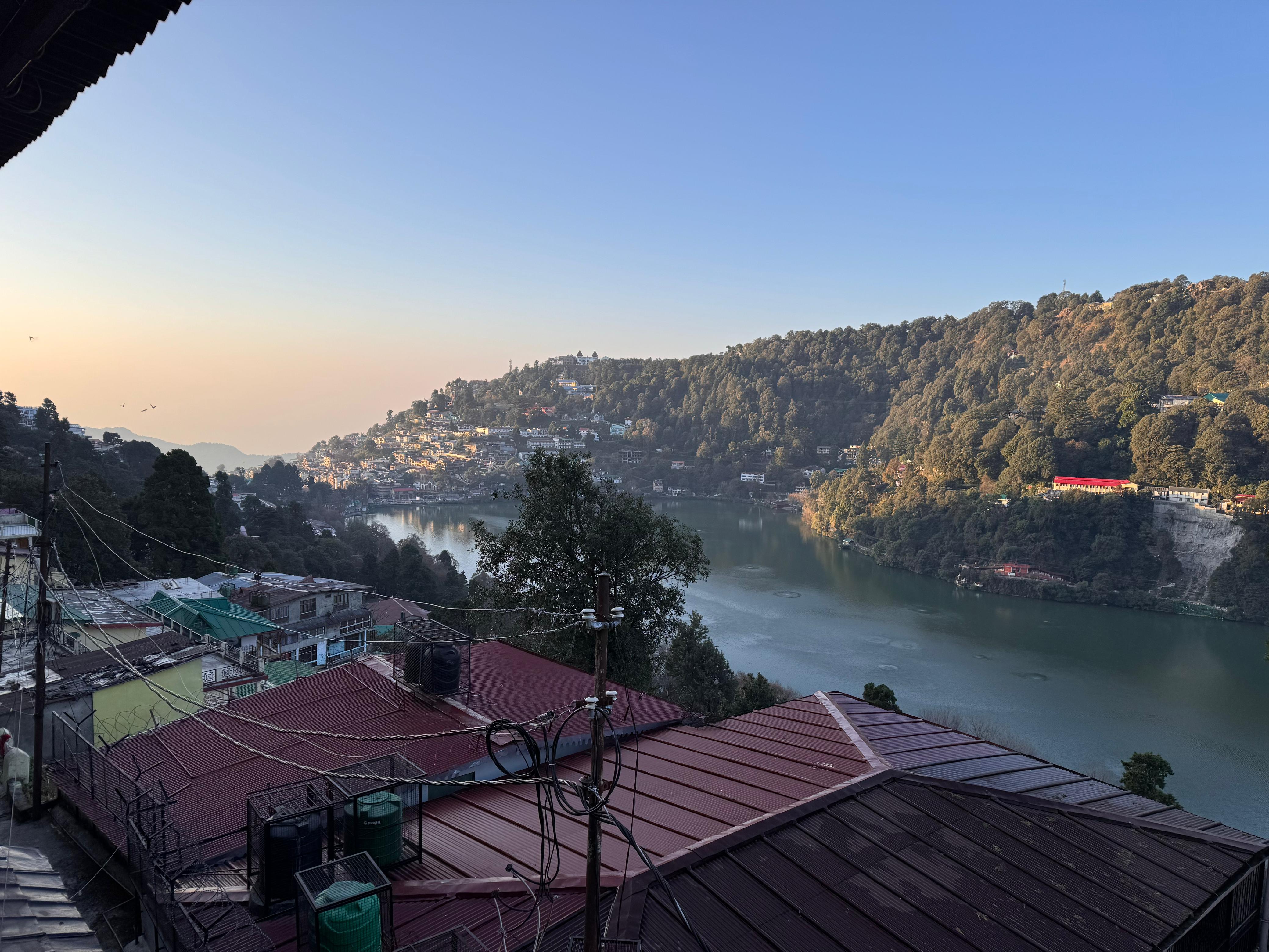 Lake Vista 2bhk close to Mall Road Mellow Apartment Nainital - Reviews ... - Hidden Penthouse Apartment In Nainital