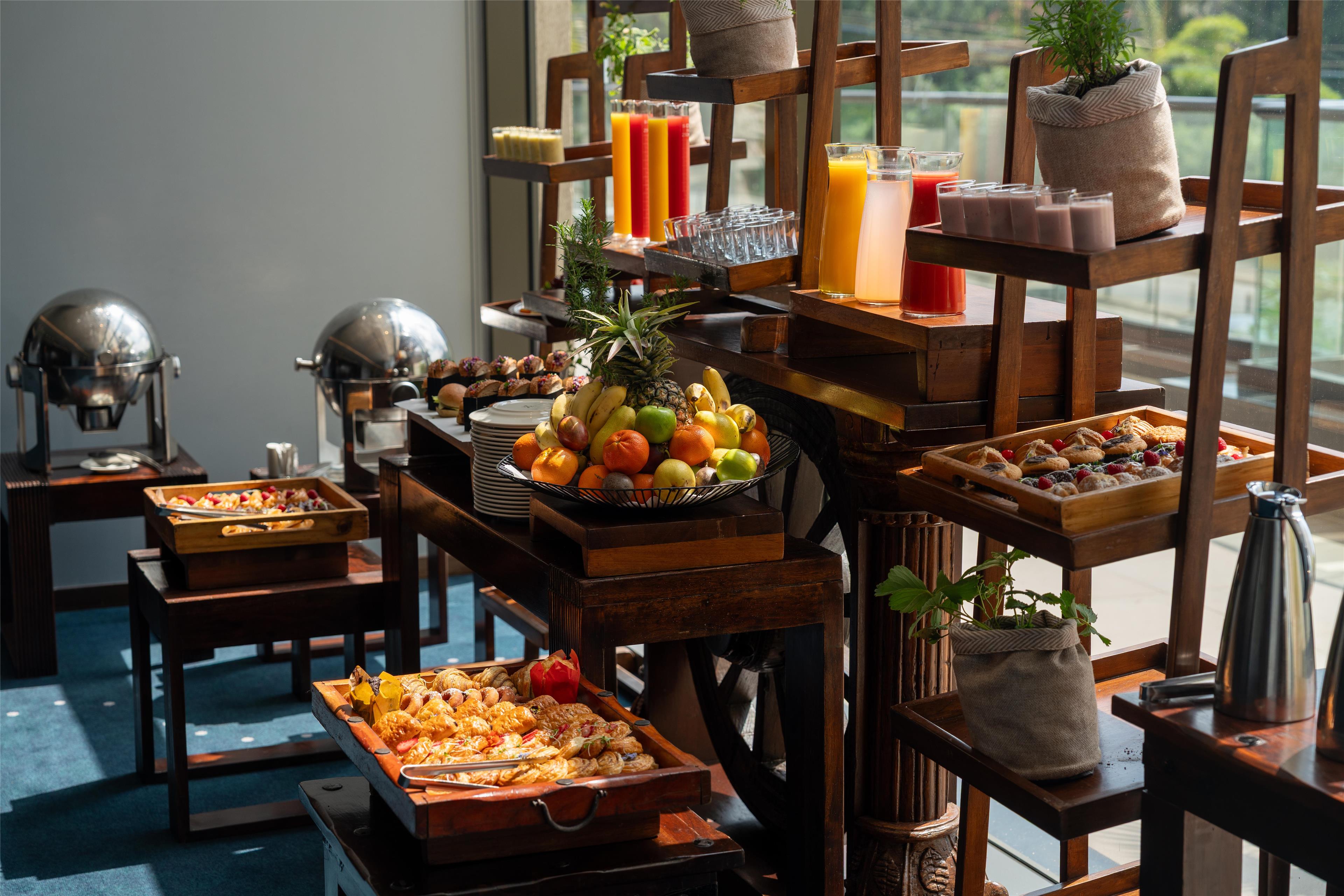 The Larder Restaurant & Terrace