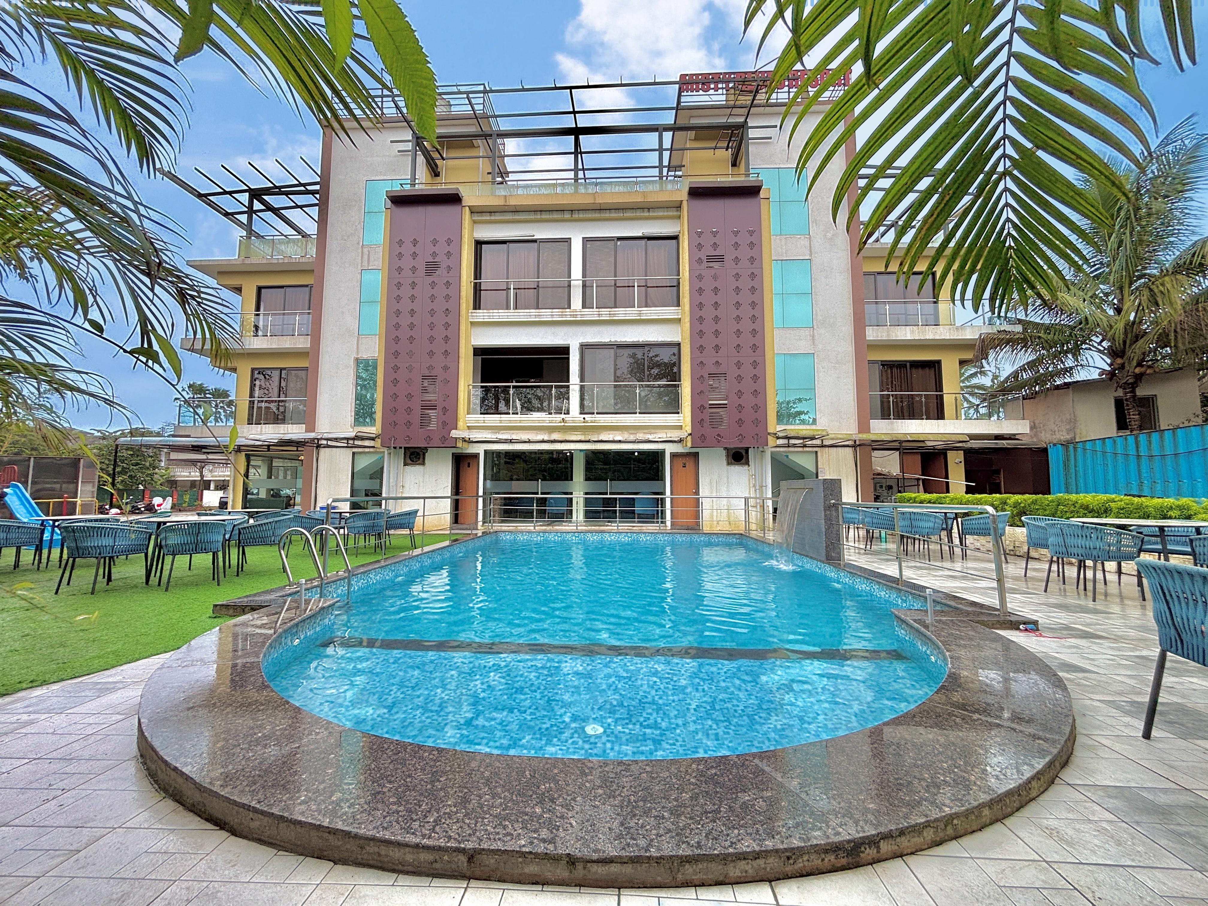 Misty Blue Resort and Villas 𝗕𝗢𝗢𝗞 Lonavala Resort