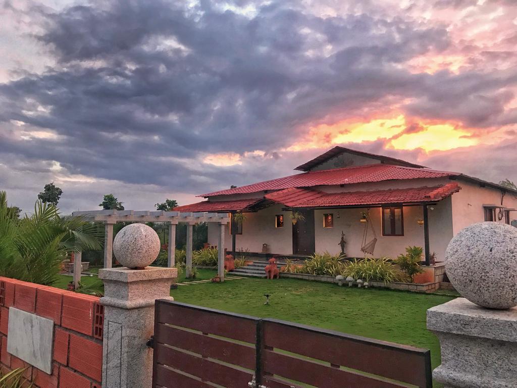 Best Farmhouse In Noida For Rent