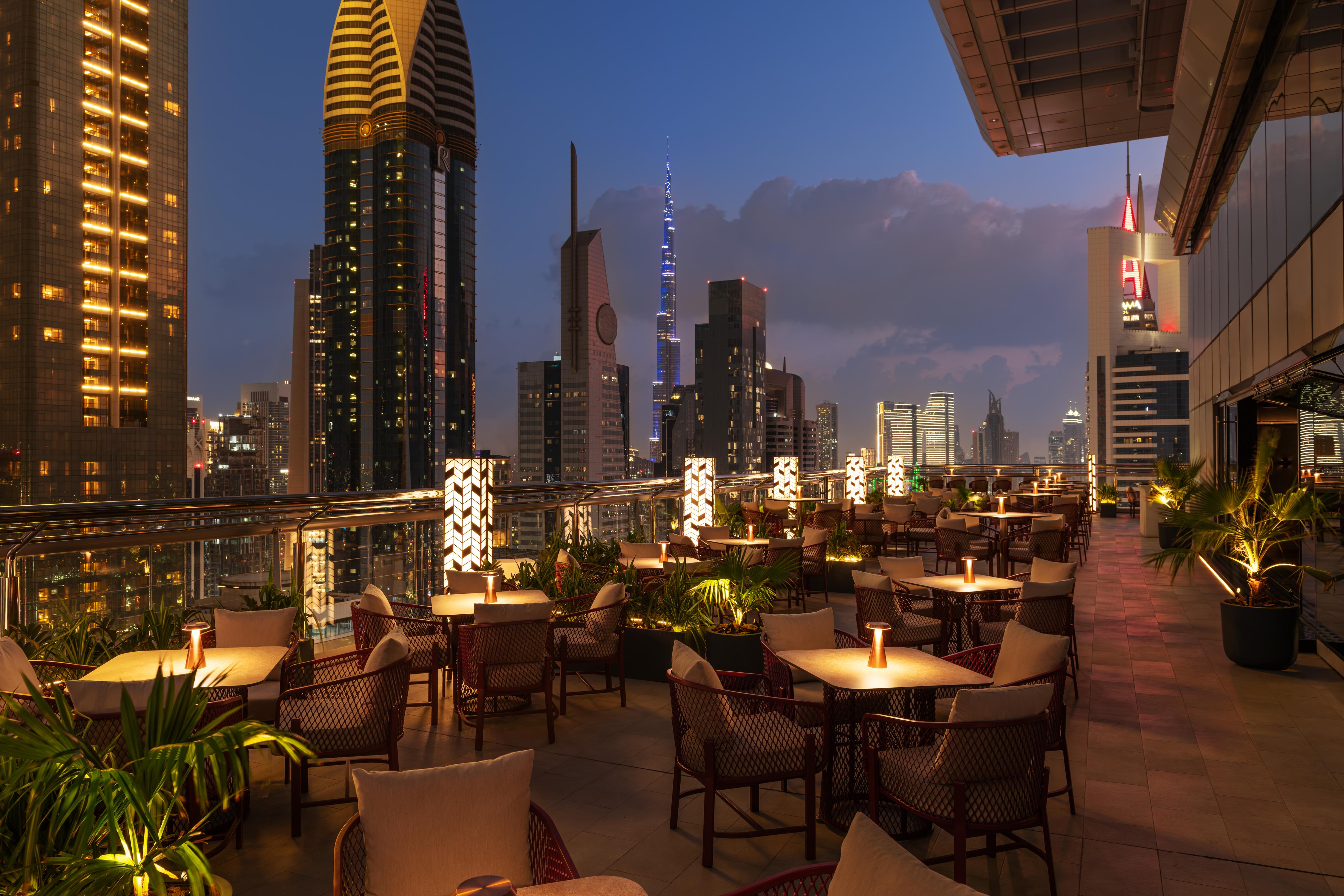 Level 43 Sky Lounge