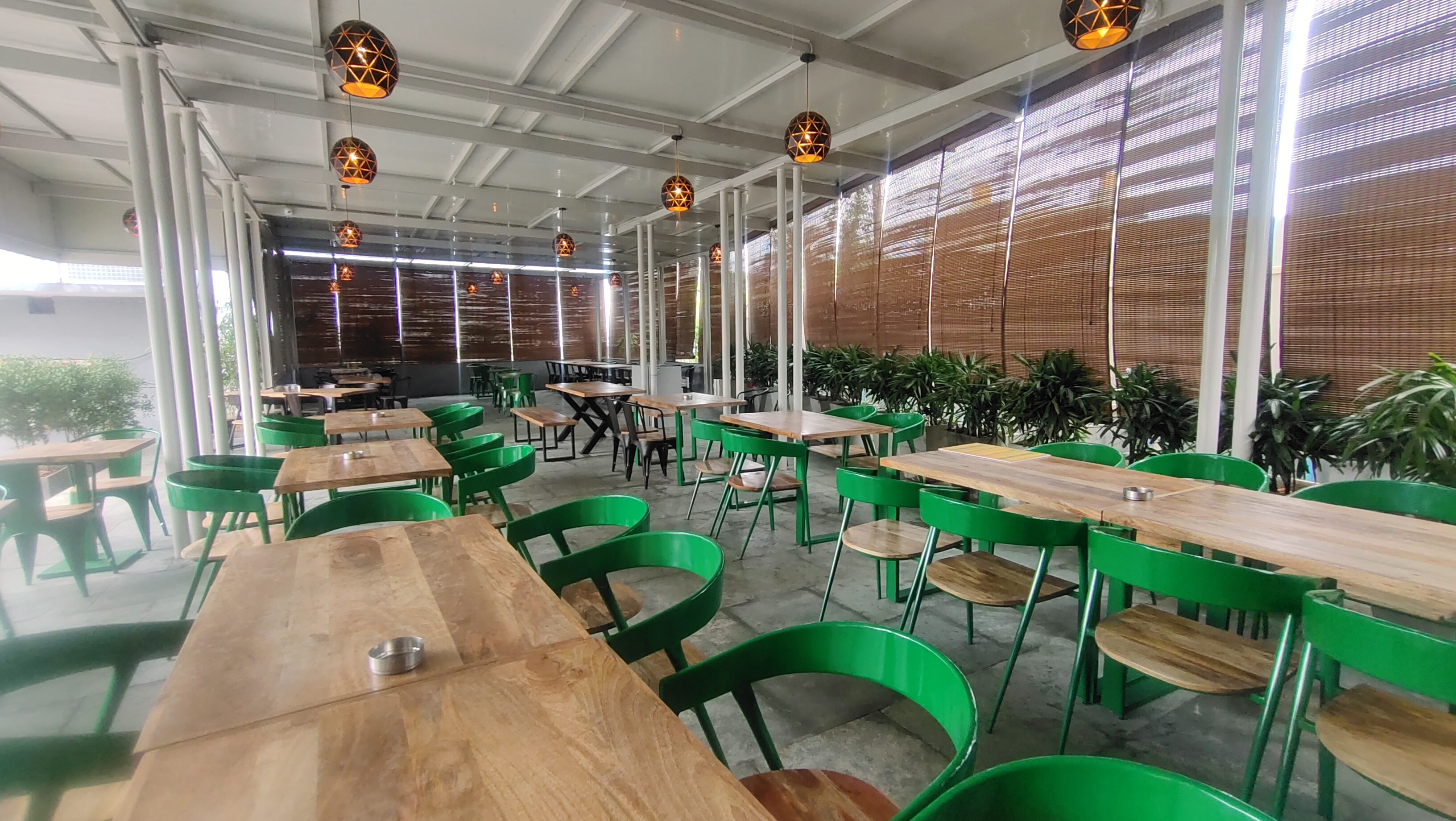Happys Garden Restaurant