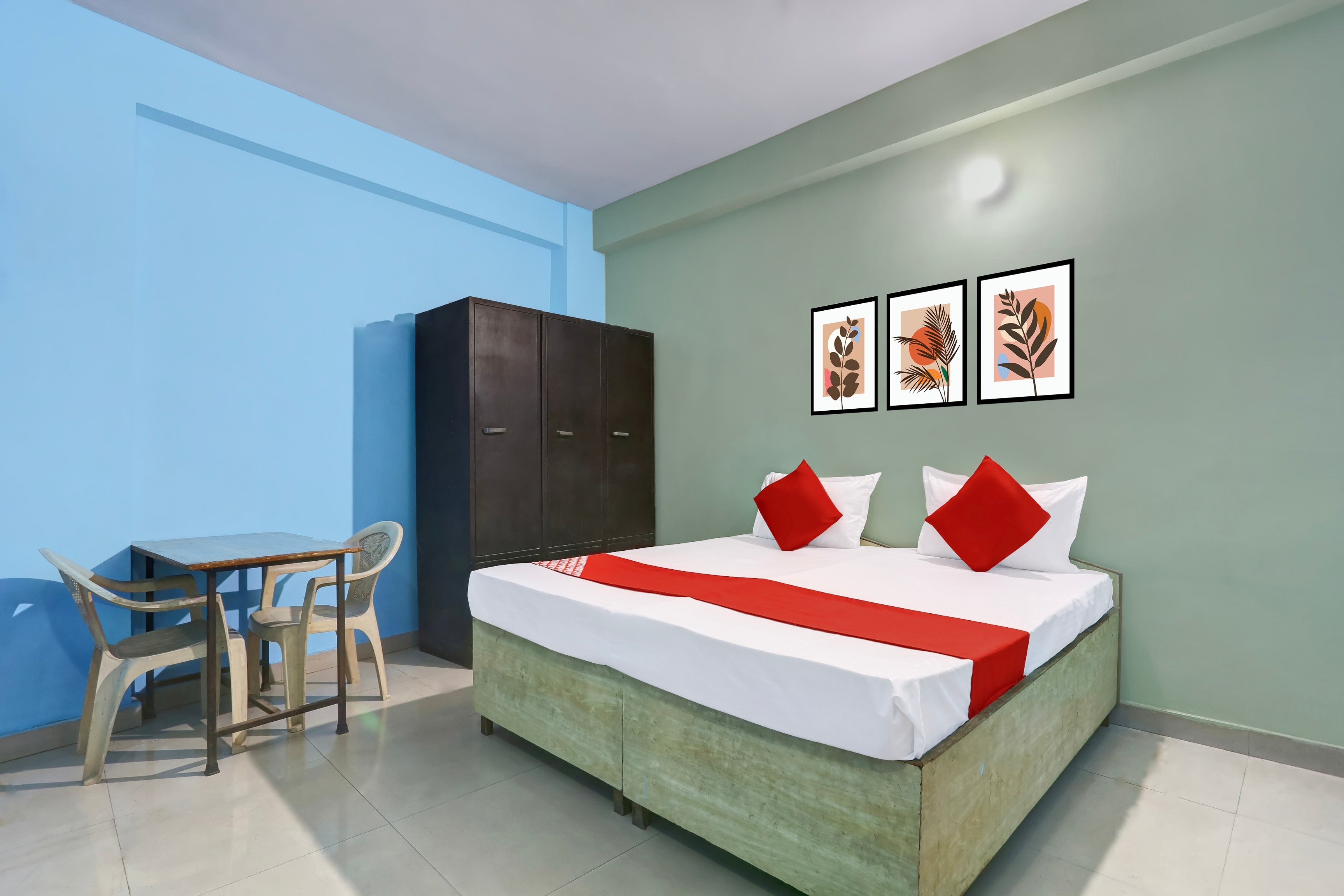Amenities of Hotel O Esscon House