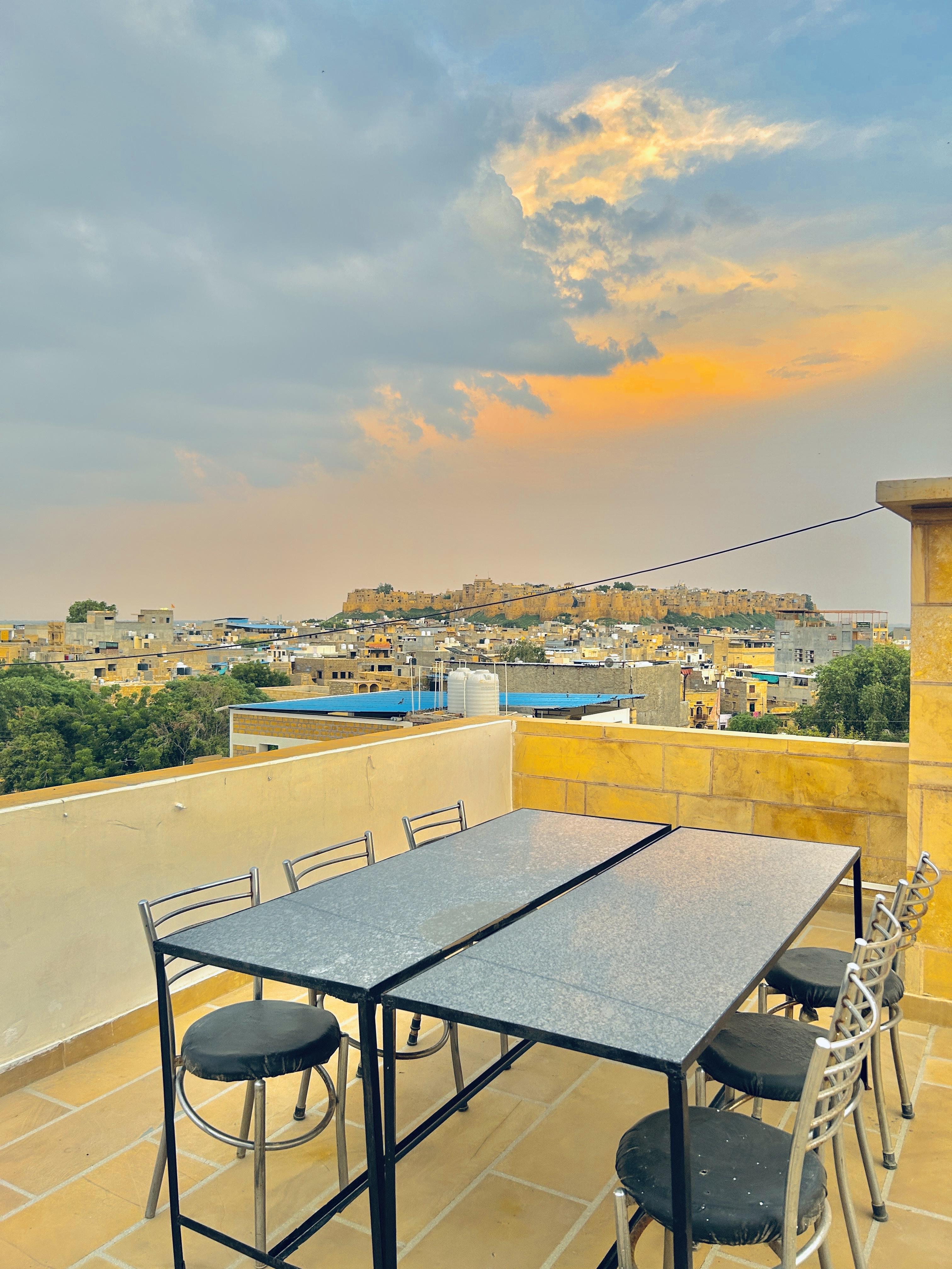 Roof-Top with Fort View