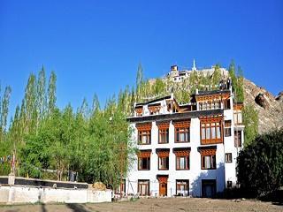 Shanti Guest House