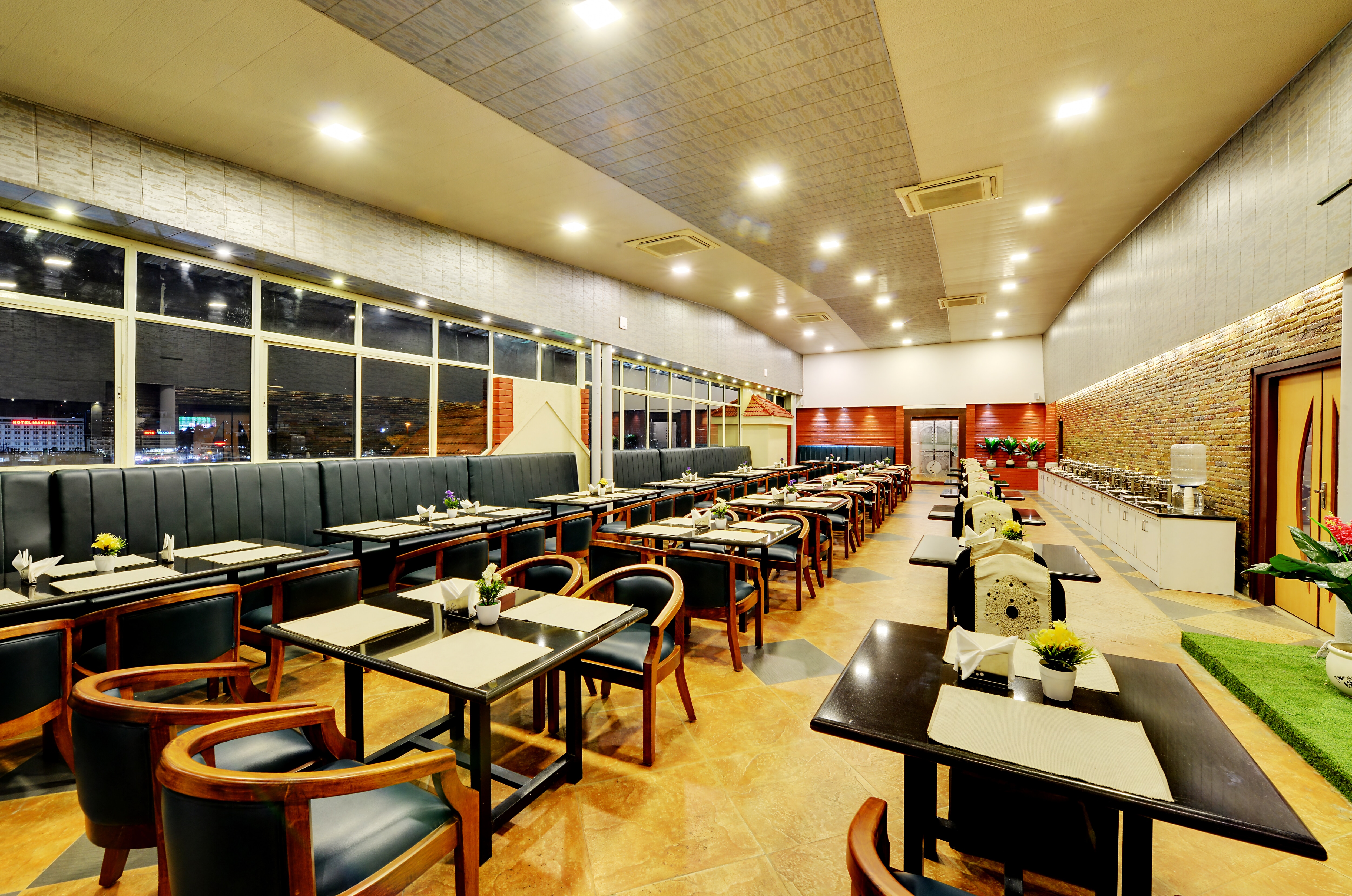 Megestic Cafe