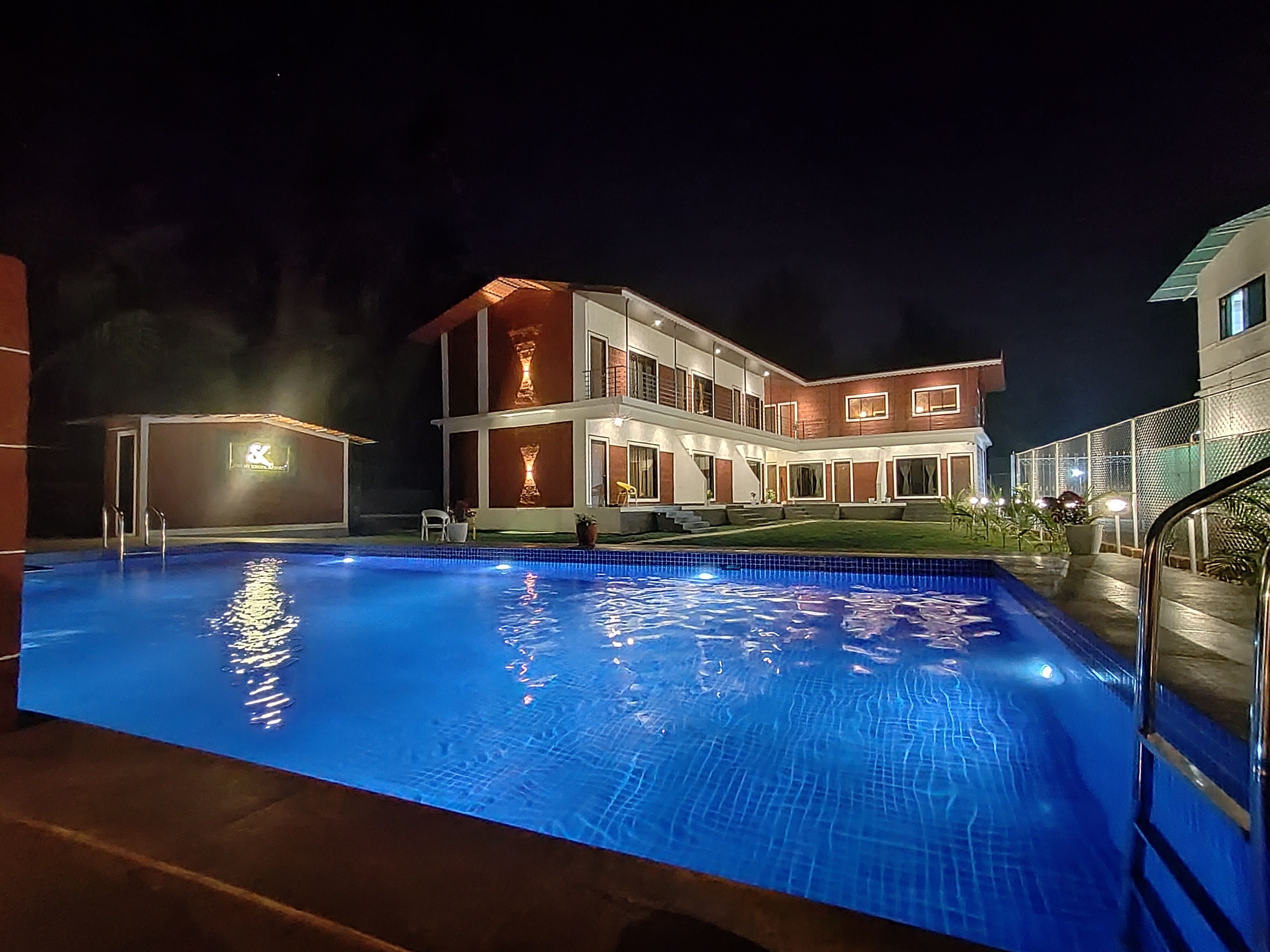 S K RESORT 𝗕𝗢𝗢𝗞 Alibaug Hotel