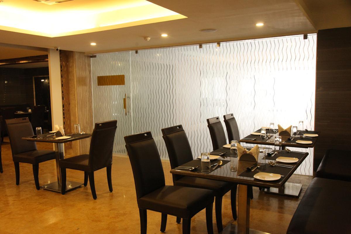Hotel Karpagam
