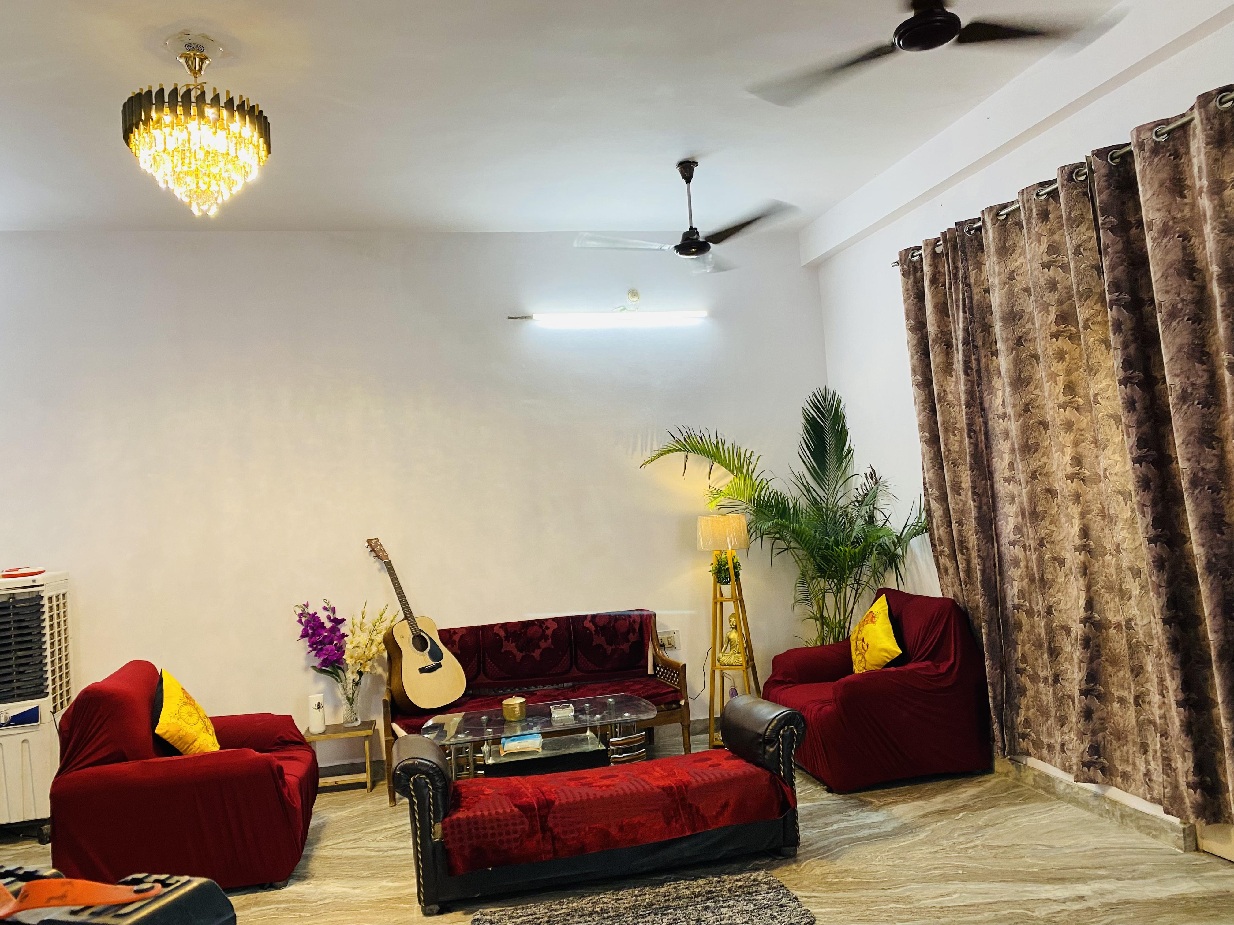 Luxury villa 𝗕𝗢𝗢𝗞 Agra Villa