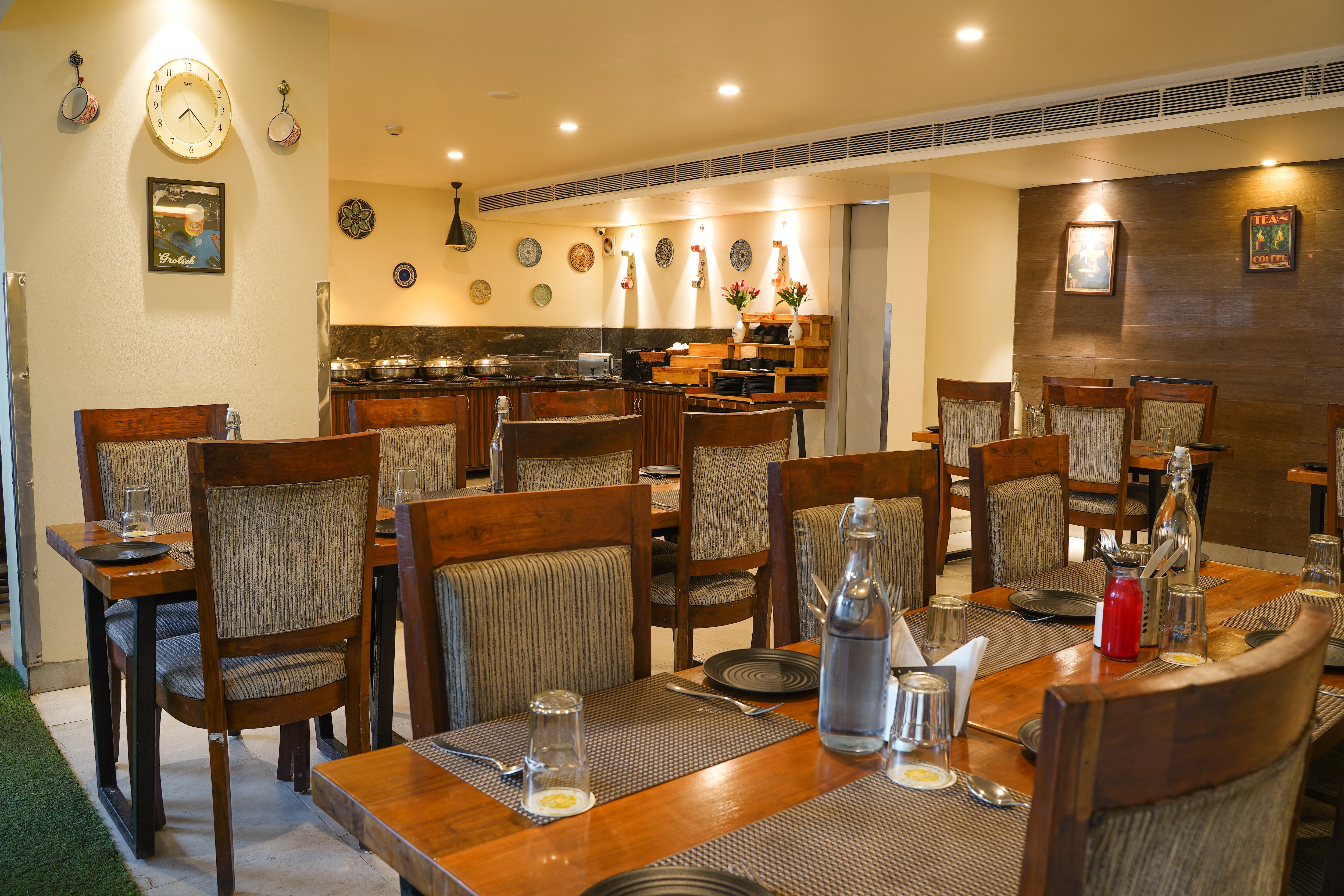 Clove Mint Restaurant & Bar