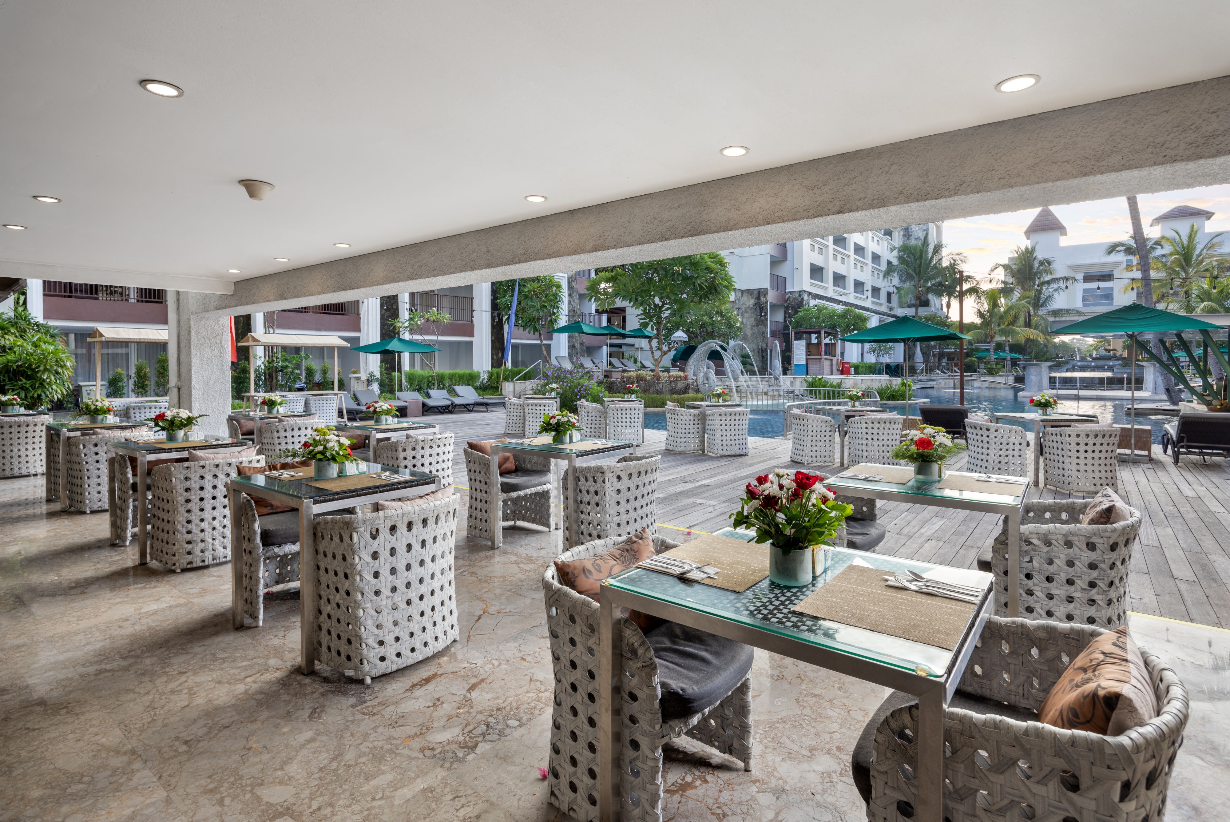 Tamblingan Cafe