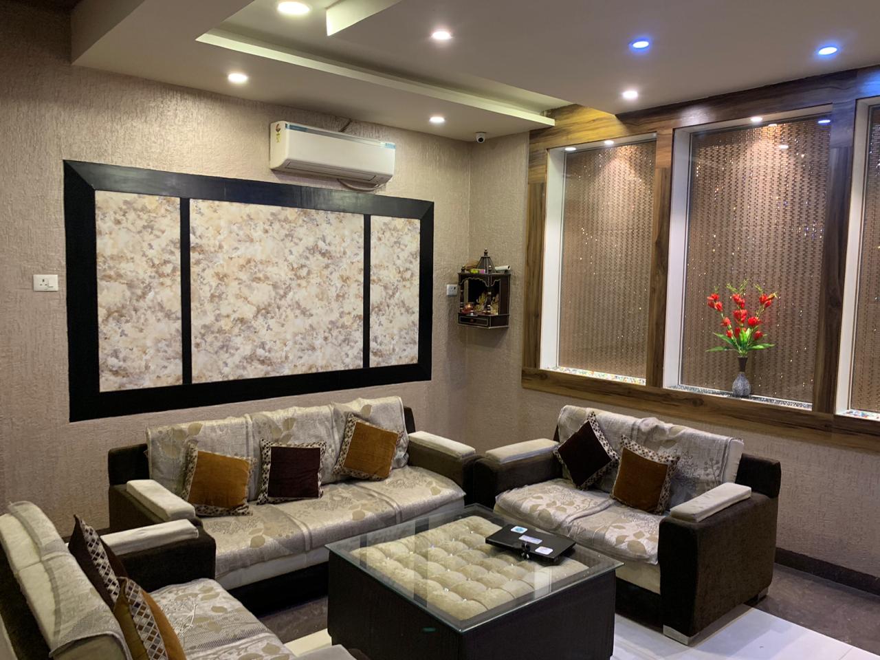 RR SWEETS & RESTAURANT