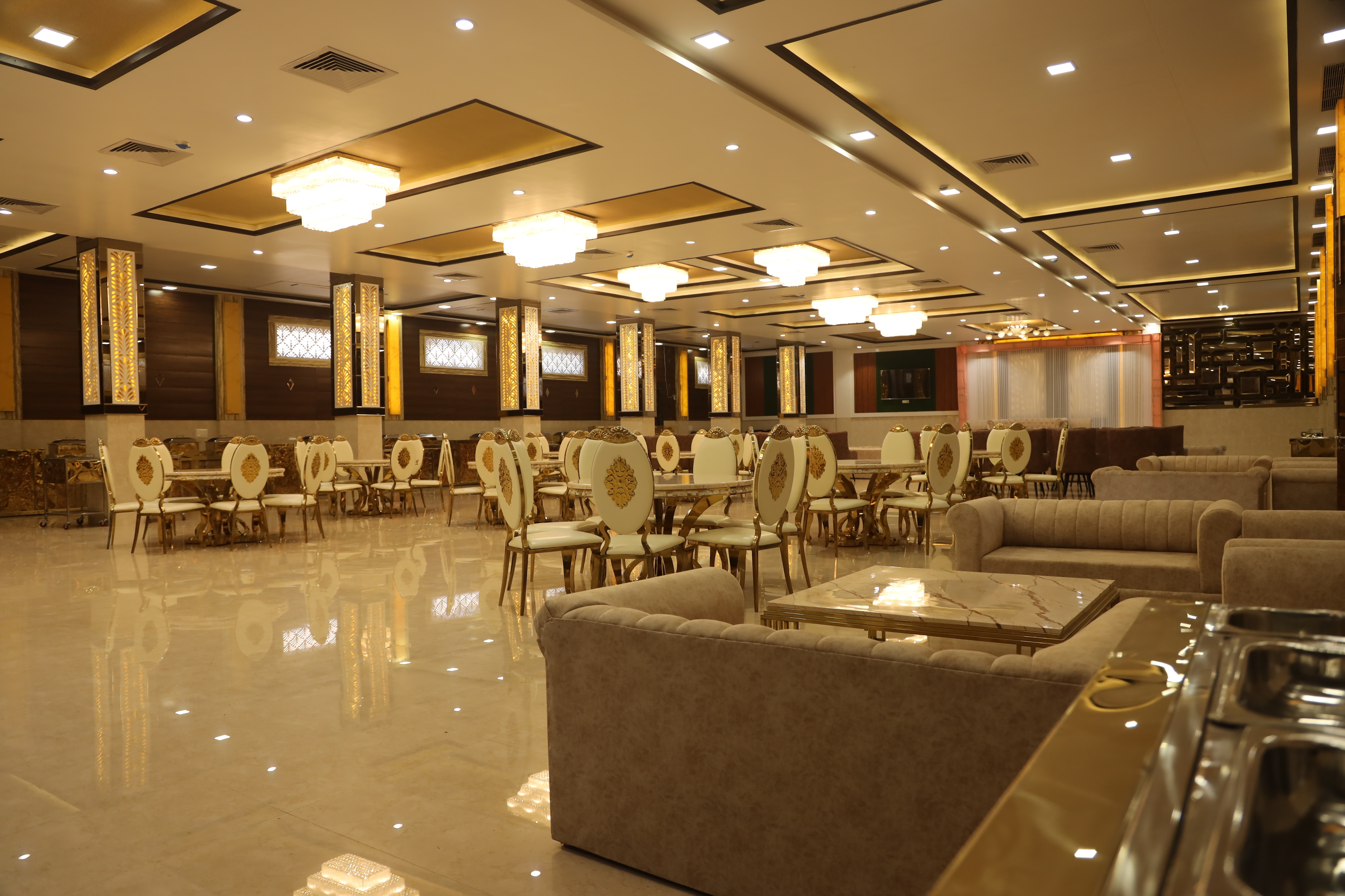 Traventino Fine Dine