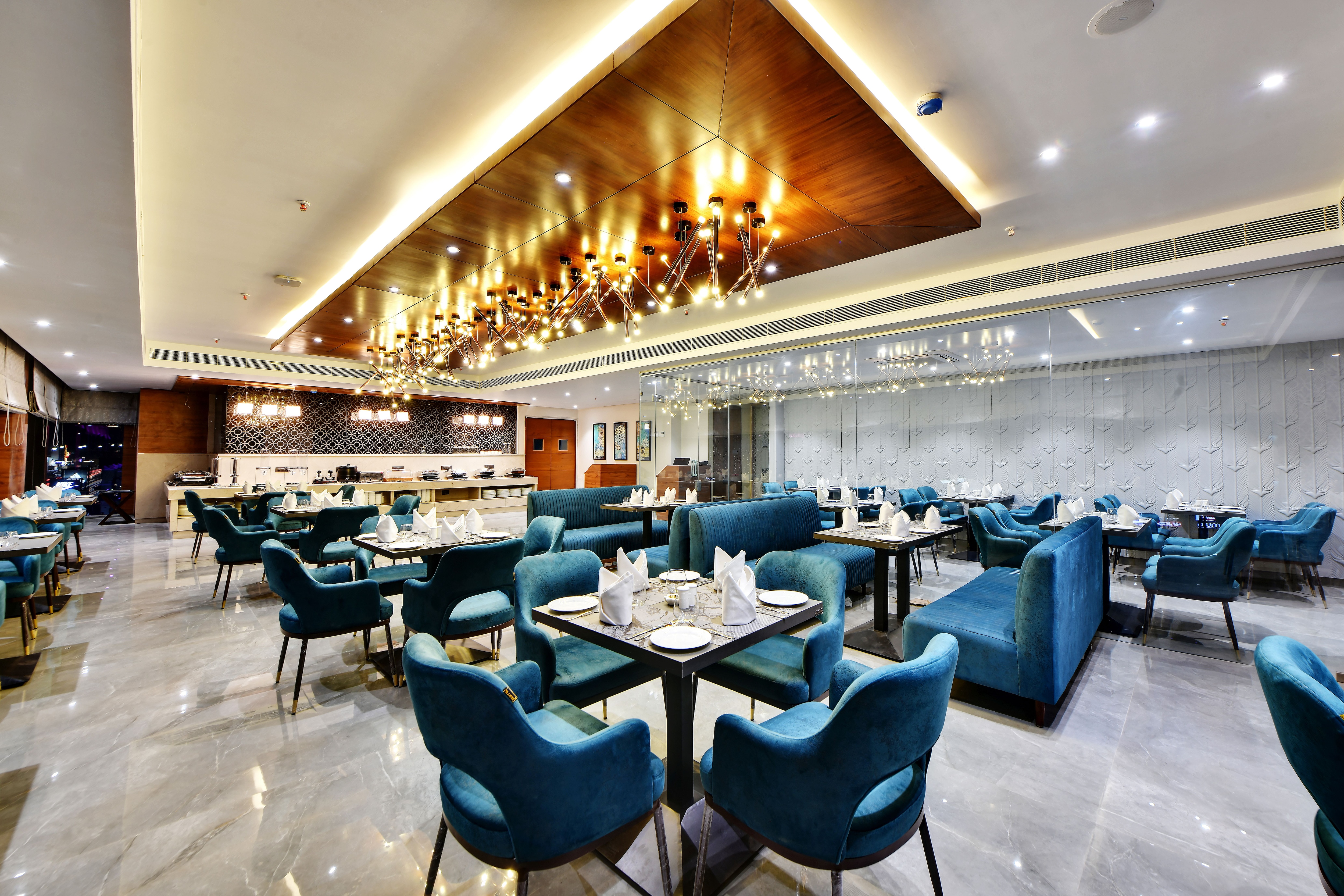 Laziz Restaurant