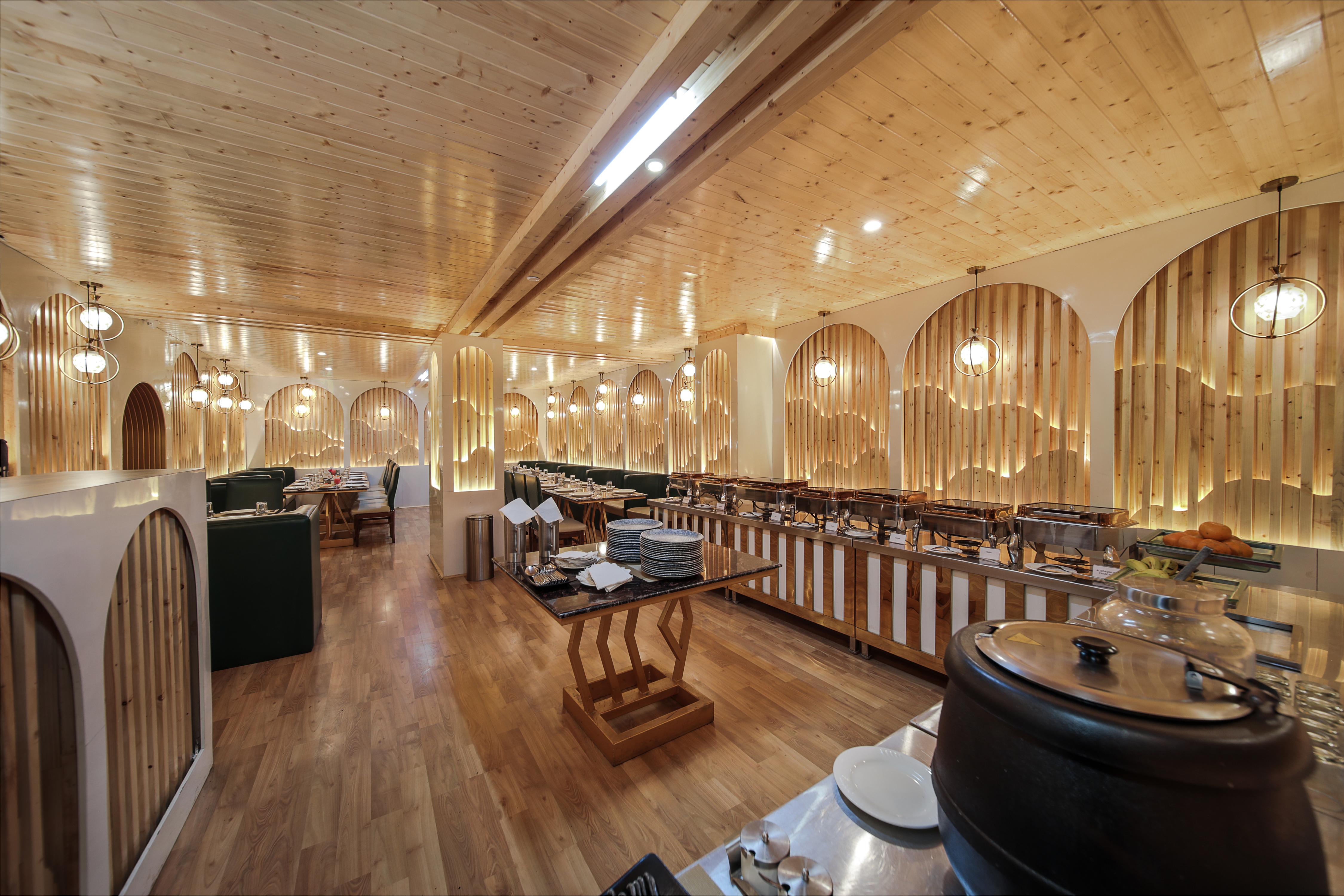 Hill River Restaurant