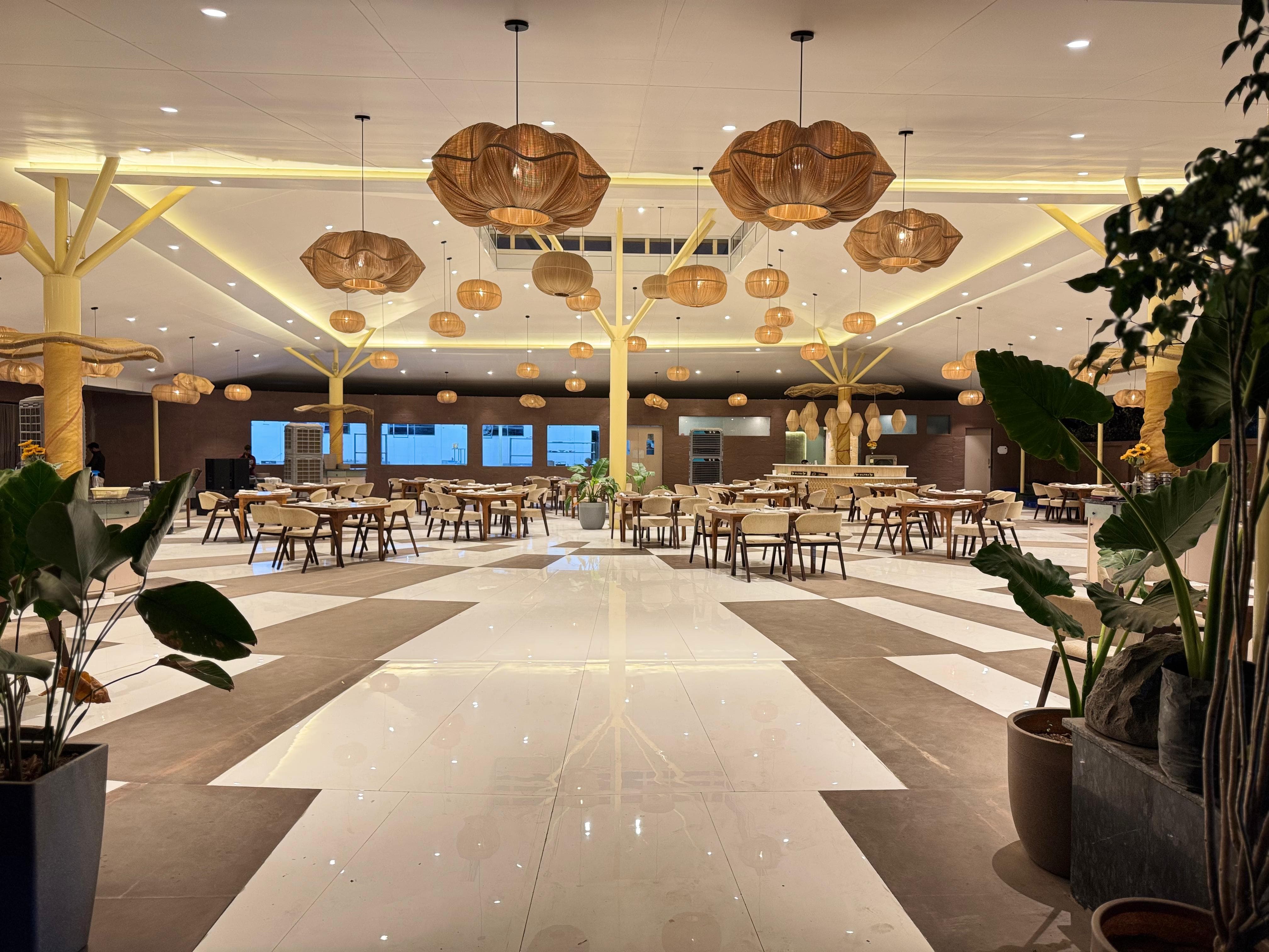 Prince Garden Bar & Restaurant