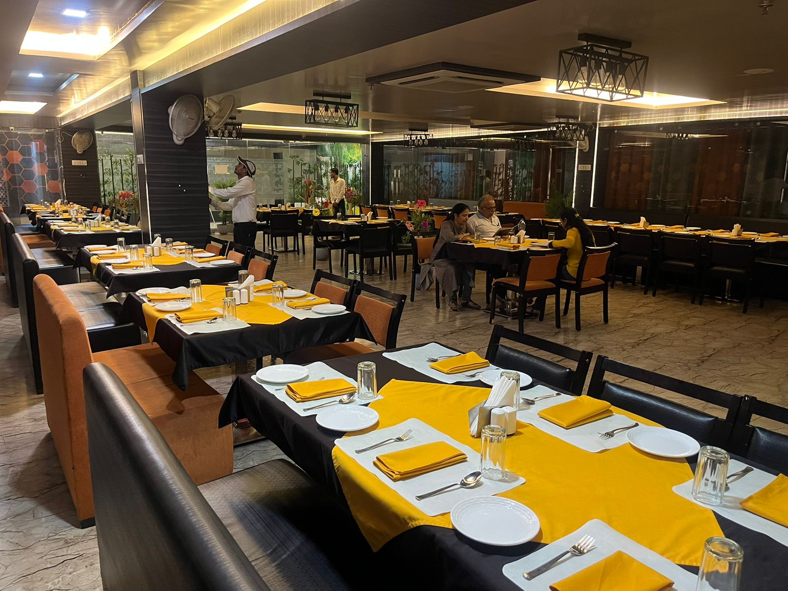 ZHARNA RESTAURANT