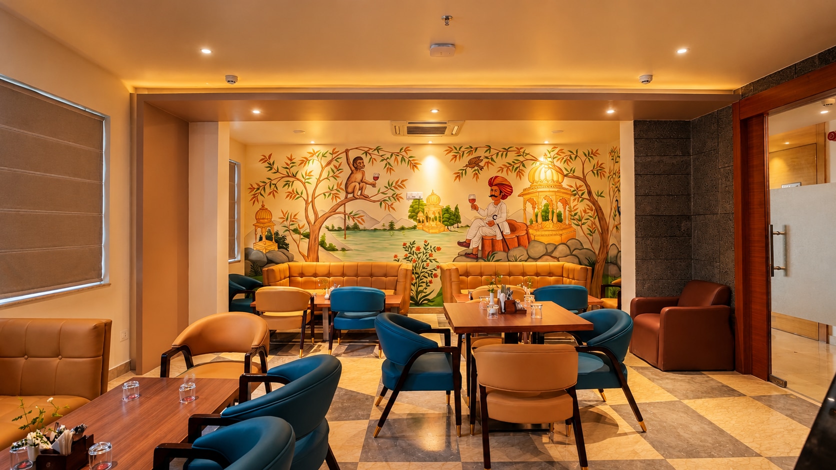 Distil - The Lounge Bar