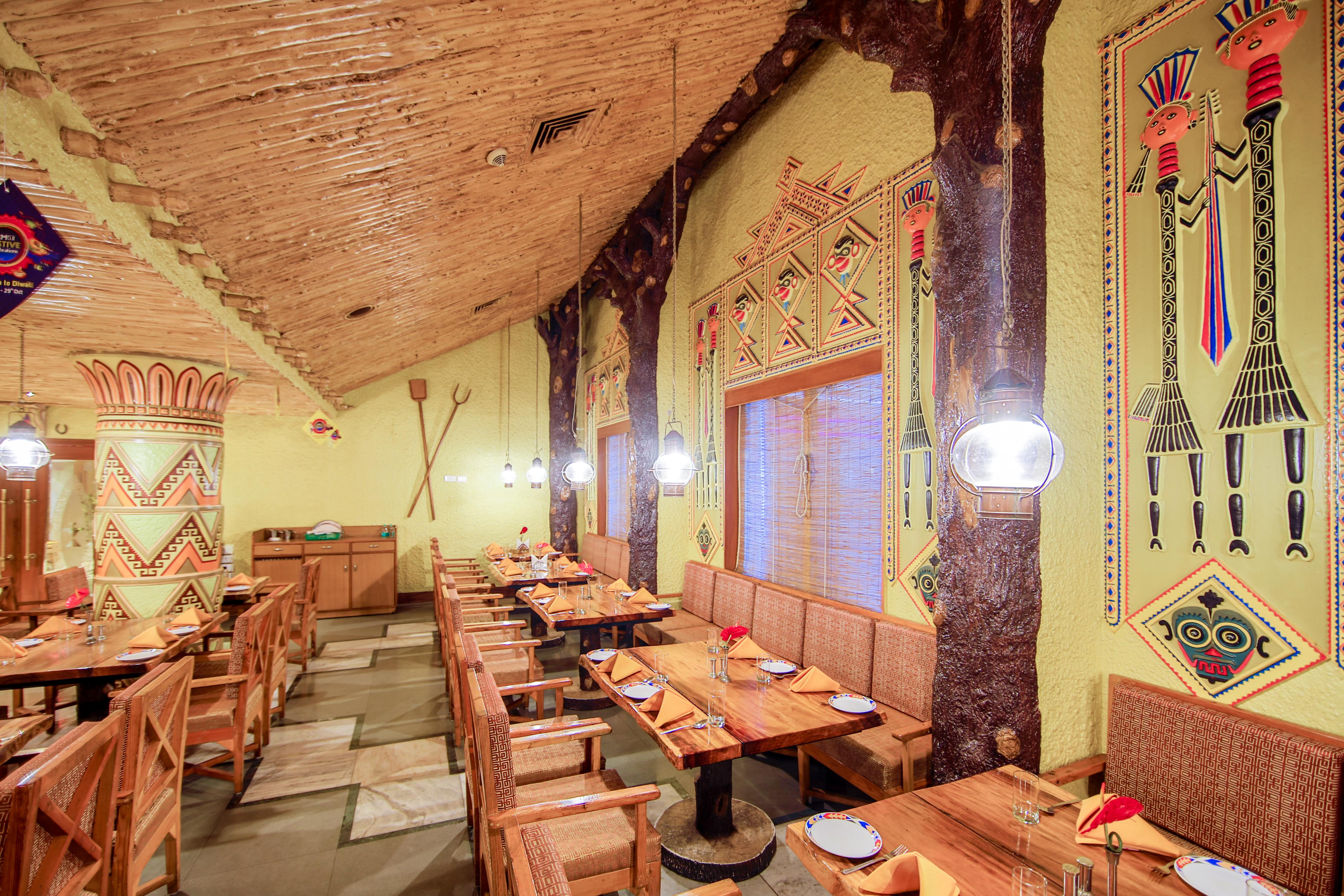 Hollywood Restaurant