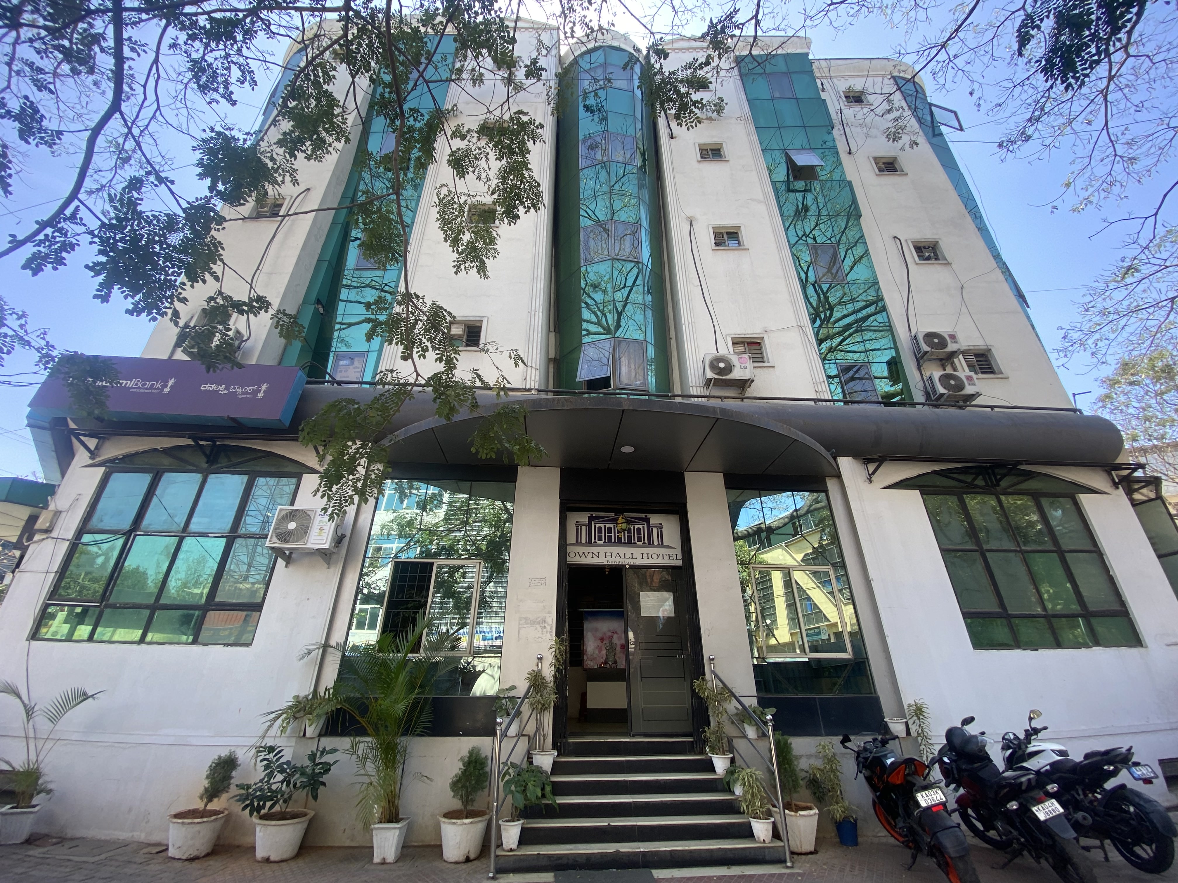 Photos of town hall hotel - Bangalore Hotel on Goibibo