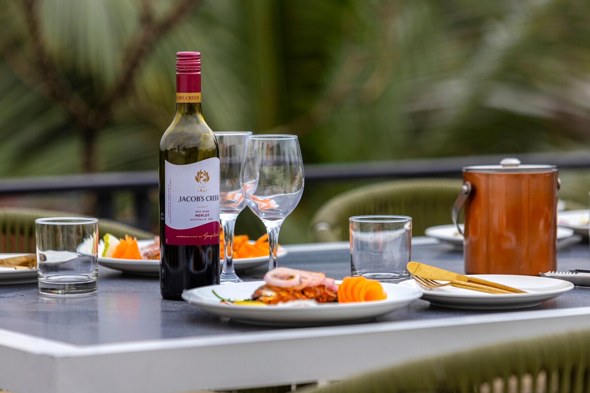 フラビア Photos of Savaya Tropica 4 BHK A - Goa Hotel on Goibibo