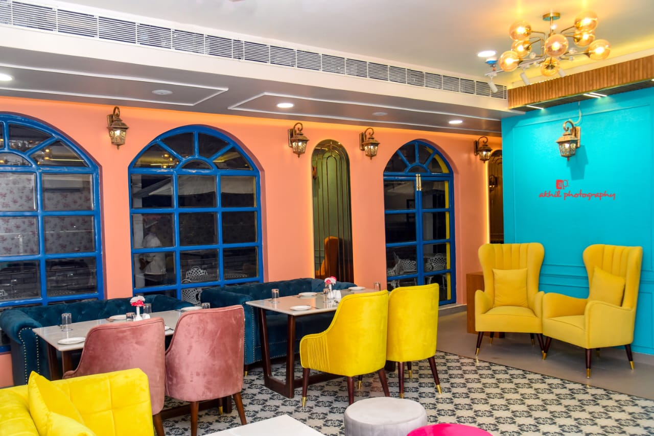 9th Bistro (Multi-Cuisine Rooftop restaurant and lounge)