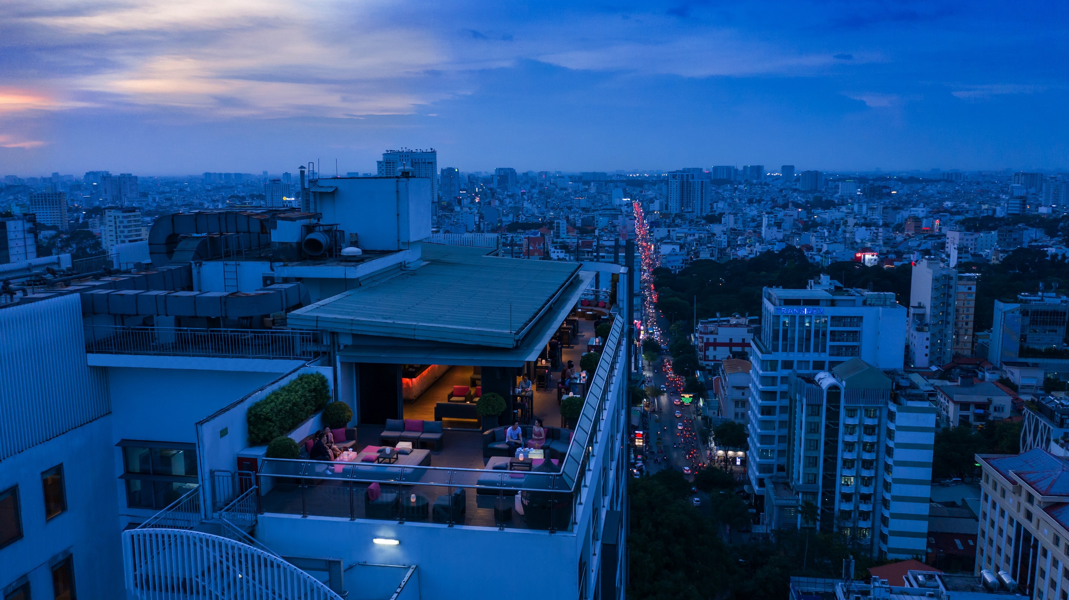 OnTop Bar