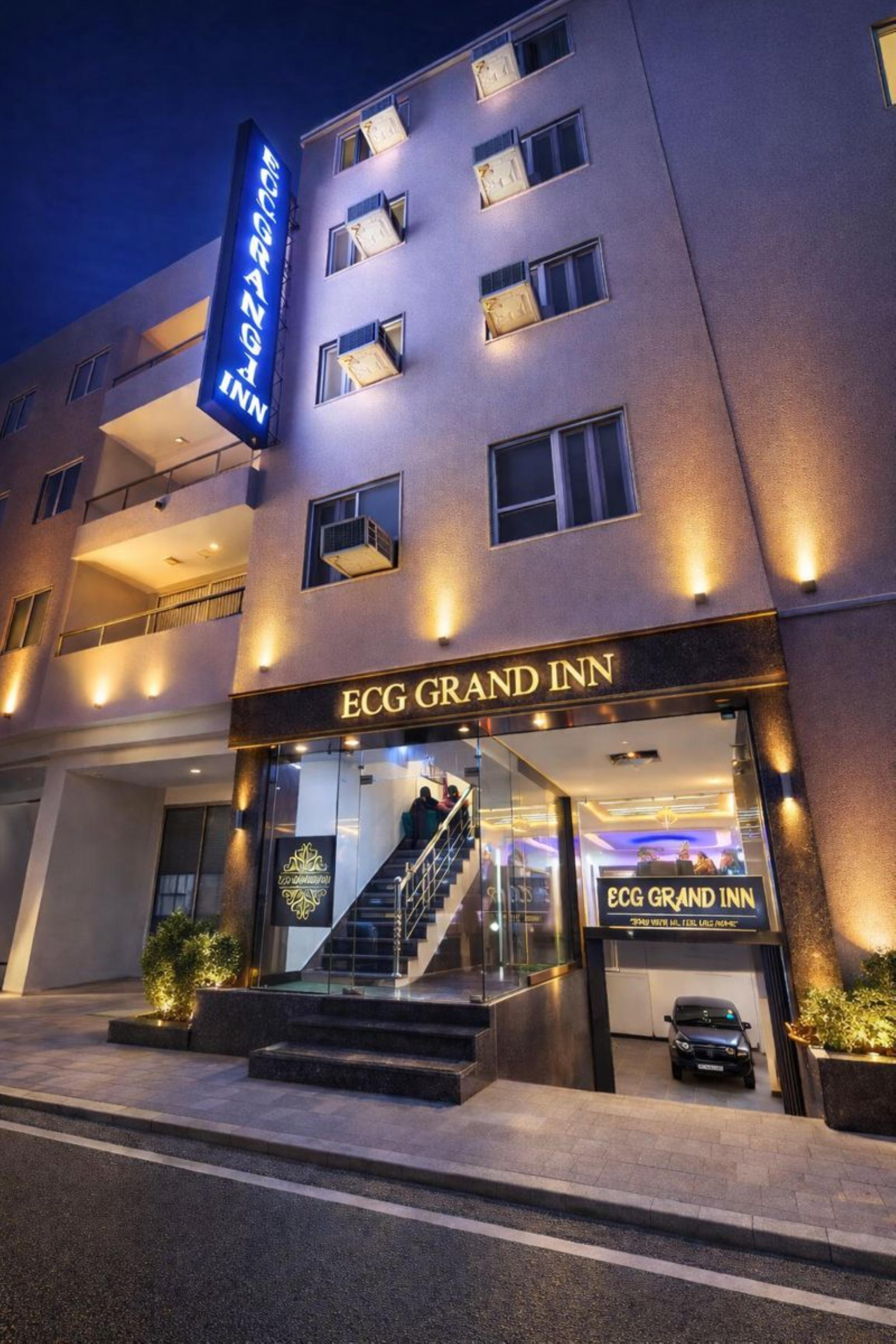 ECG Grand