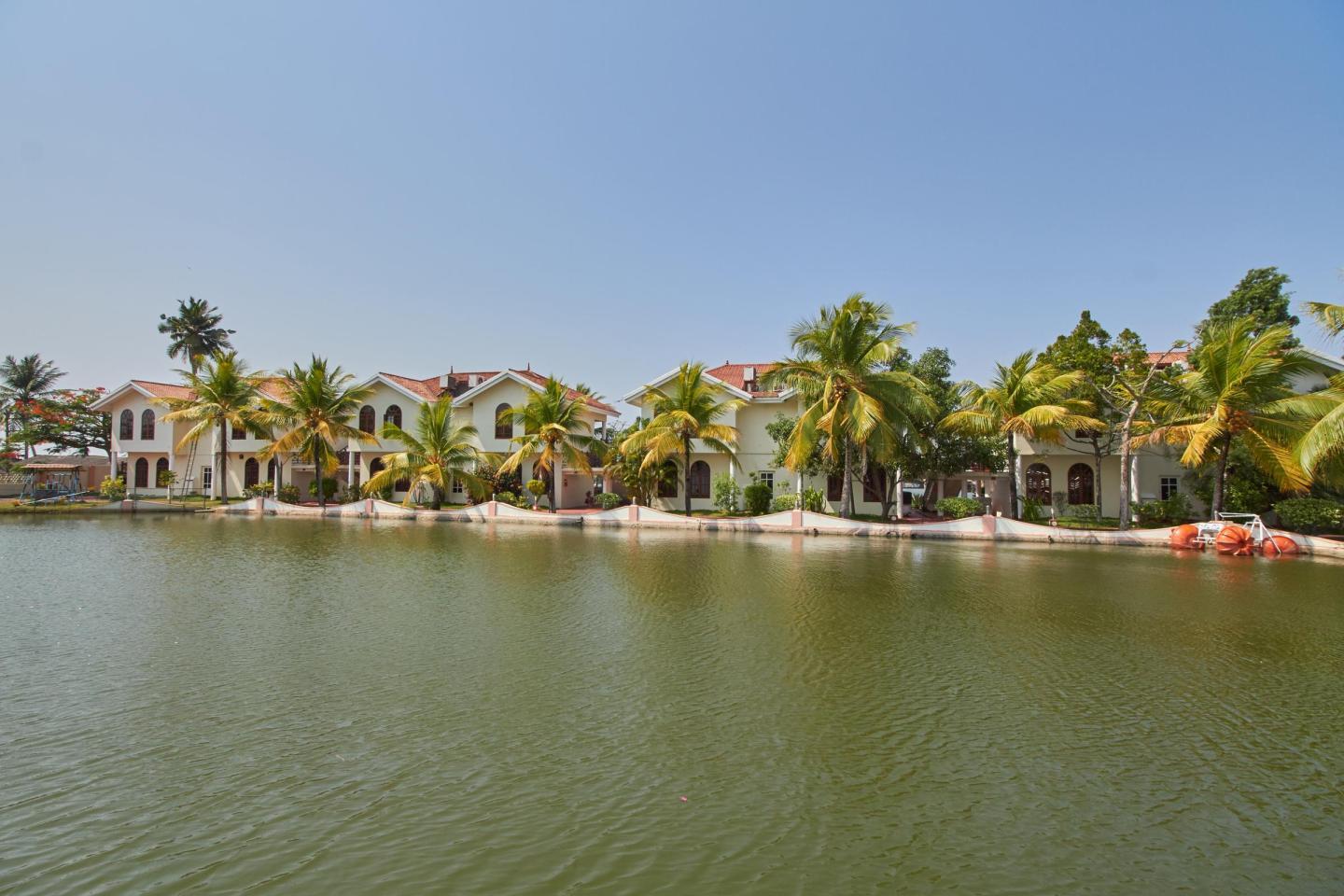 Lake Palace Backwater Resort