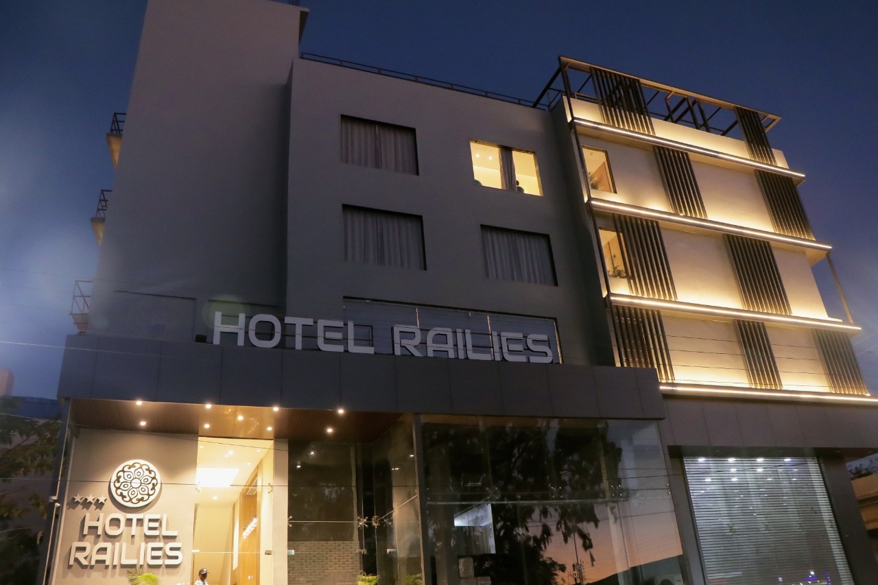 HOTEL RAILIES Raj Nandgaon - Reviews, Photos & Offer